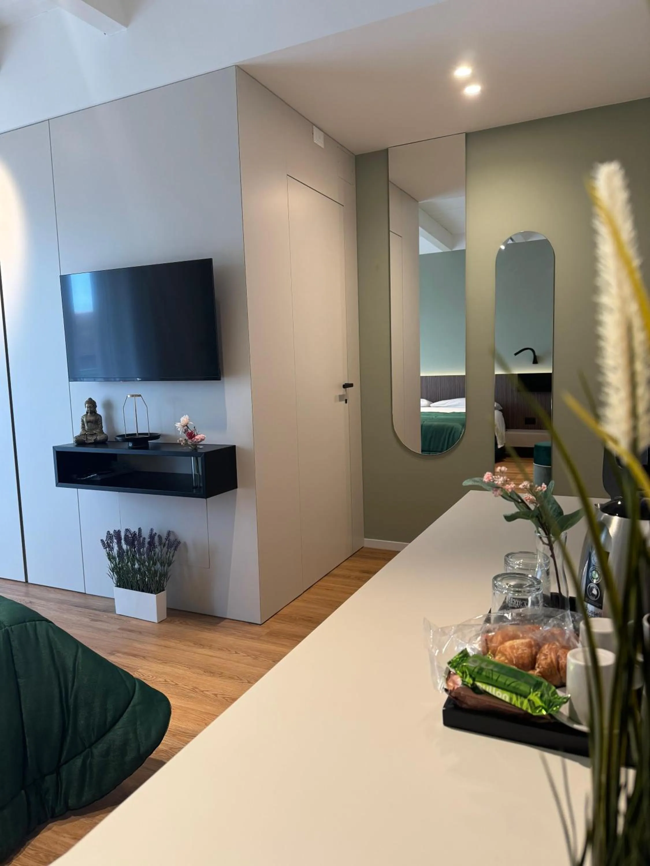 HABITAT- Apartments&Rooms