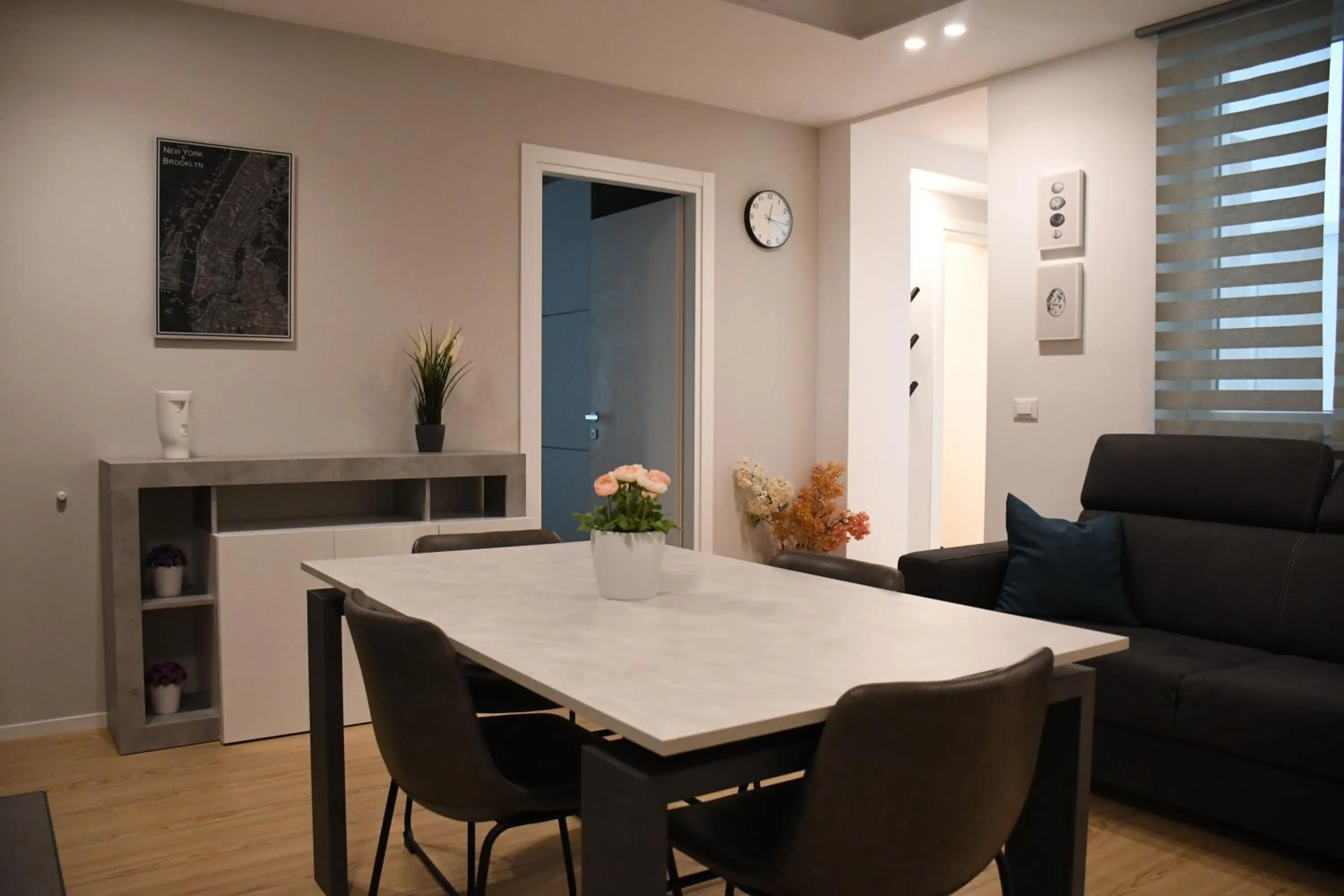 HABITAT- Apartments&Rooms