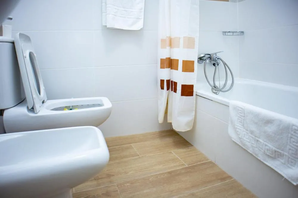 Bathroom in Apartamento "Casa el Sargazo" en Vera Playa con Piscina, Solarium, Wifi y Parking Gratis