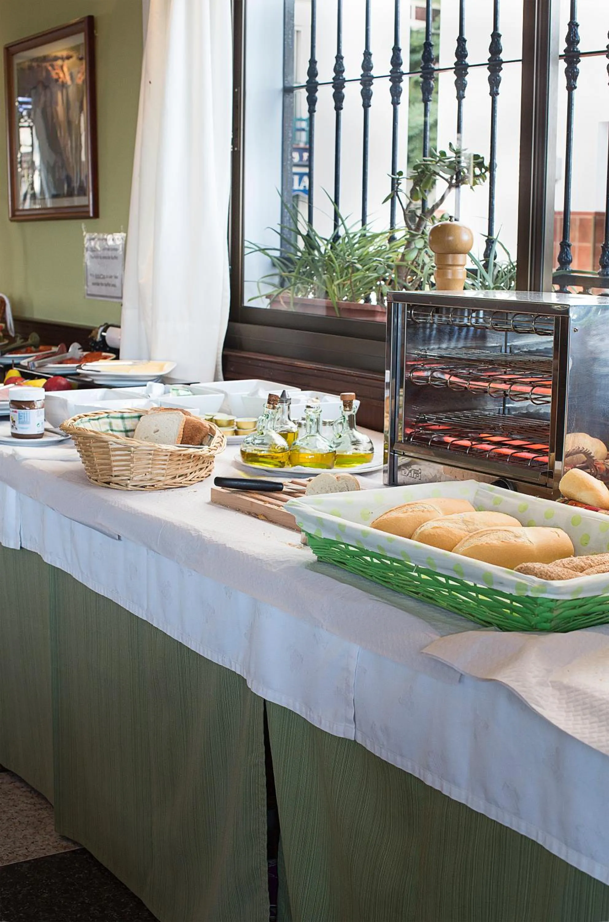 Breakfast in Hotel y Bungalows Balcón de Competa