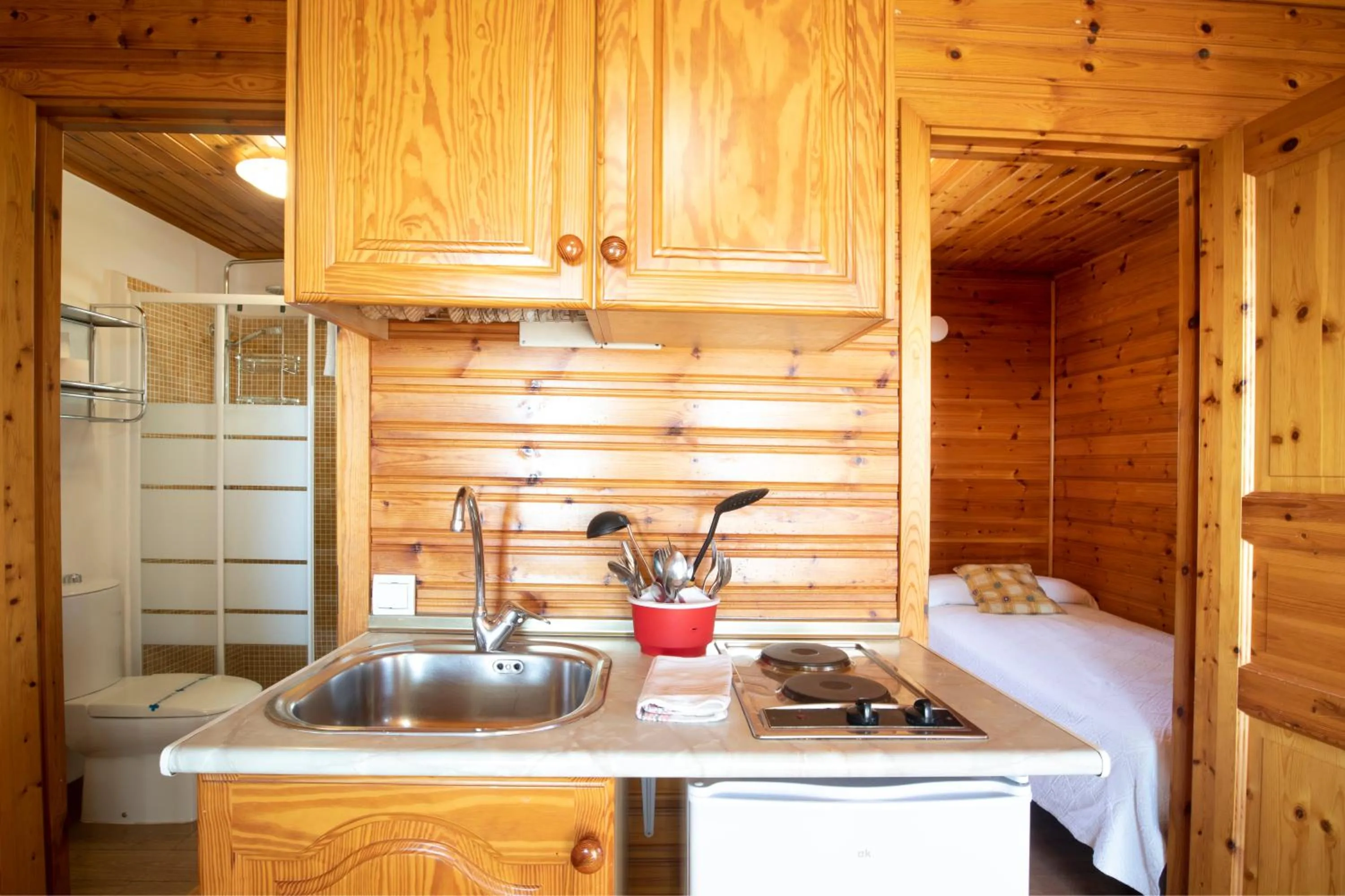 Dining area in Hotel y Bungalows Balcón de Competa