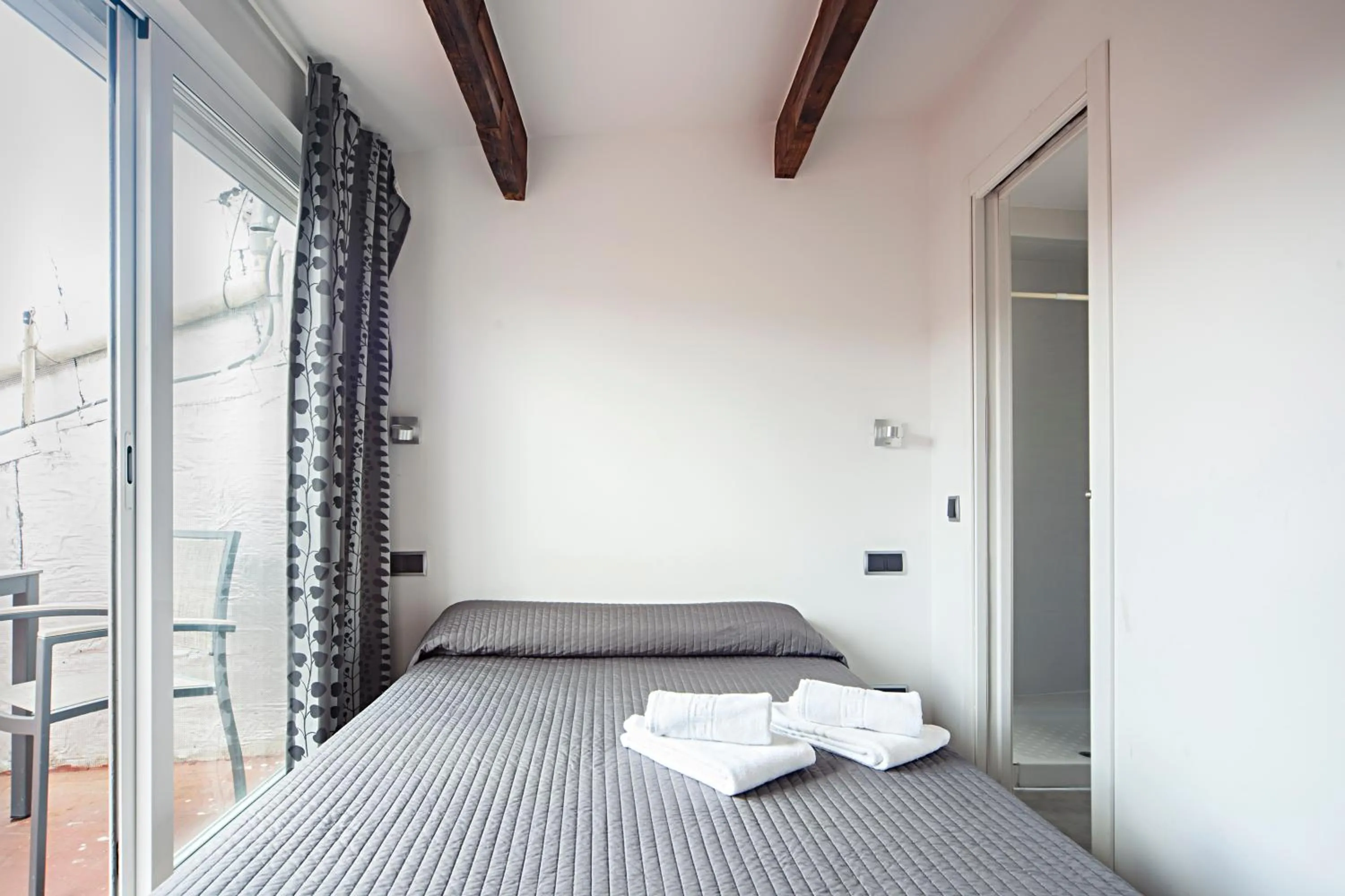 Bed in Hostal Inter Plaza Mayor AUTO CHECK IN