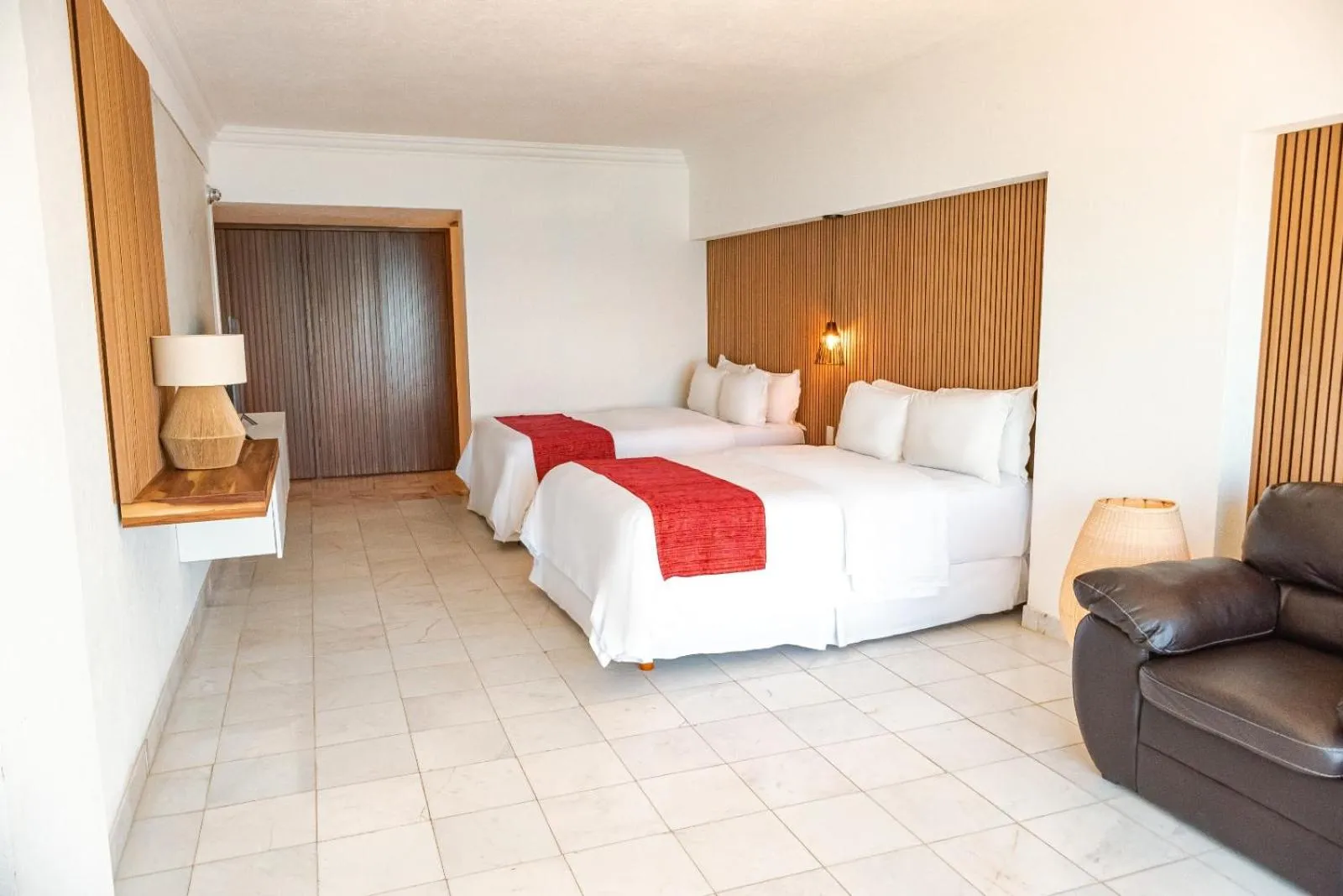 Bed in HOTEL SAN CARLOS PLAZA