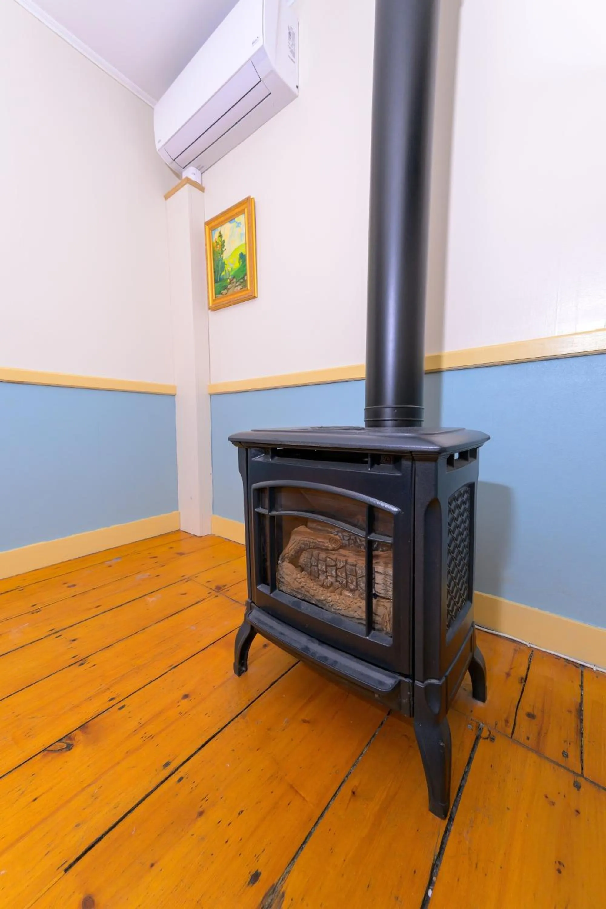 fireplace in Brass Lantern Inn