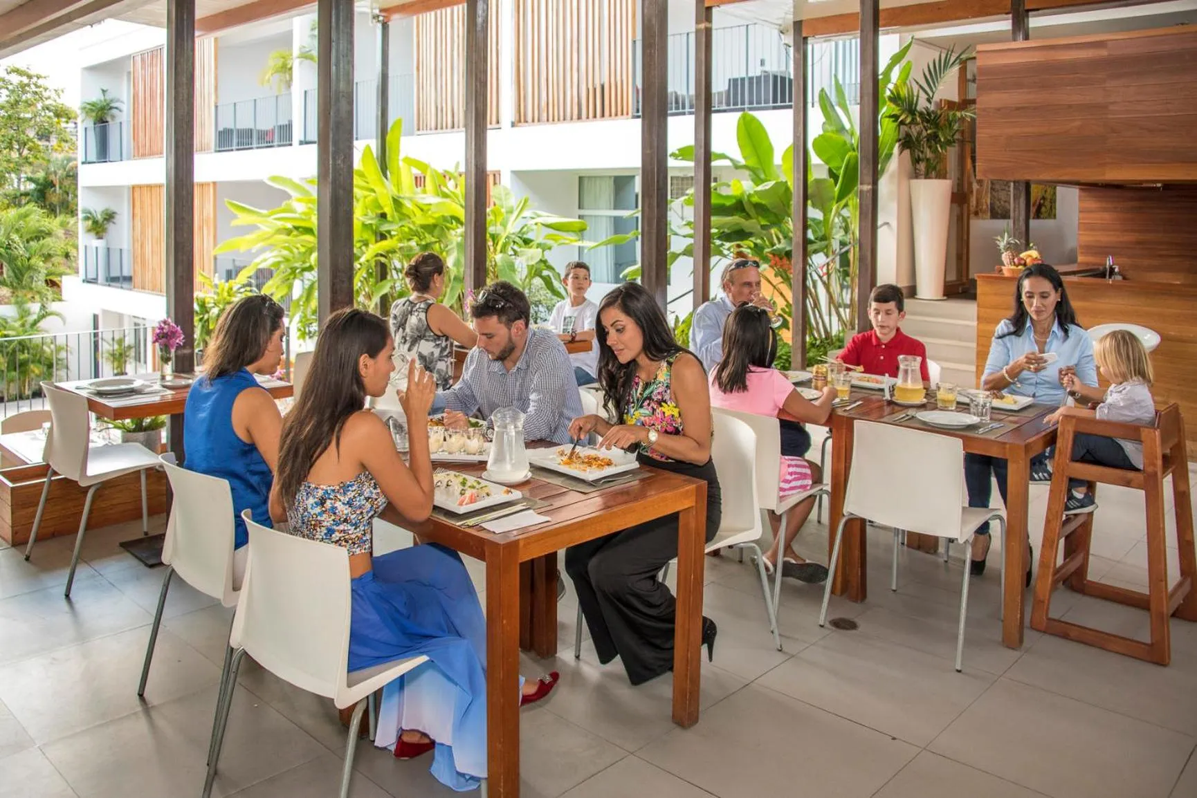 Restaurant/places to eat in Tucan Suites Tarapoto - Hotel Asociado Casa Andina