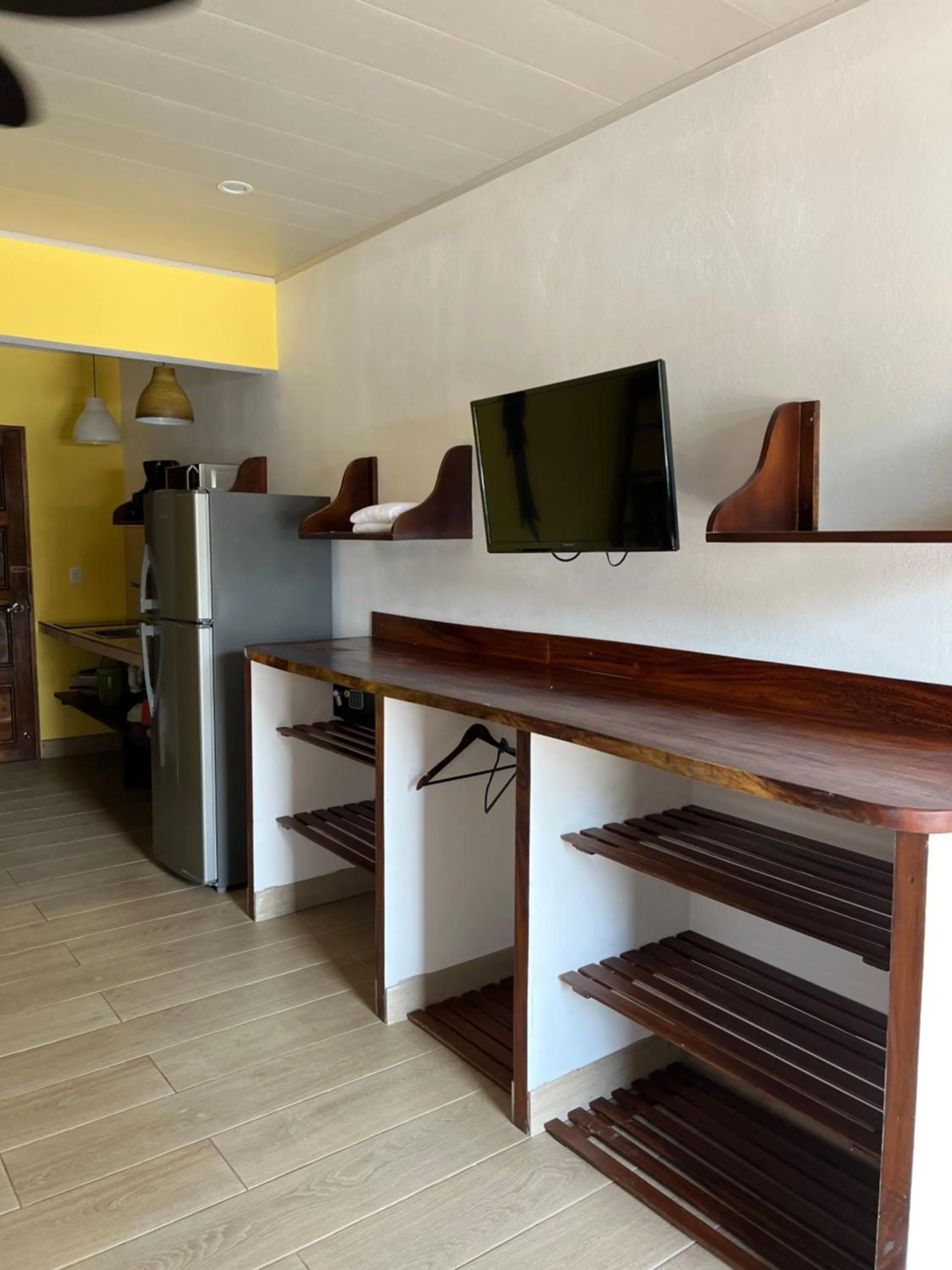 hair dresser in Cabinas El Colibri, Apart Hotel