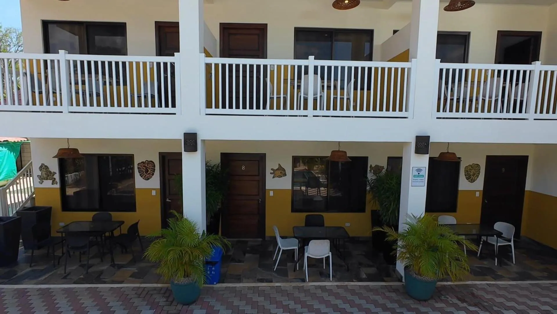 Property building in Cabinas El Colibri, Apart Hotel
