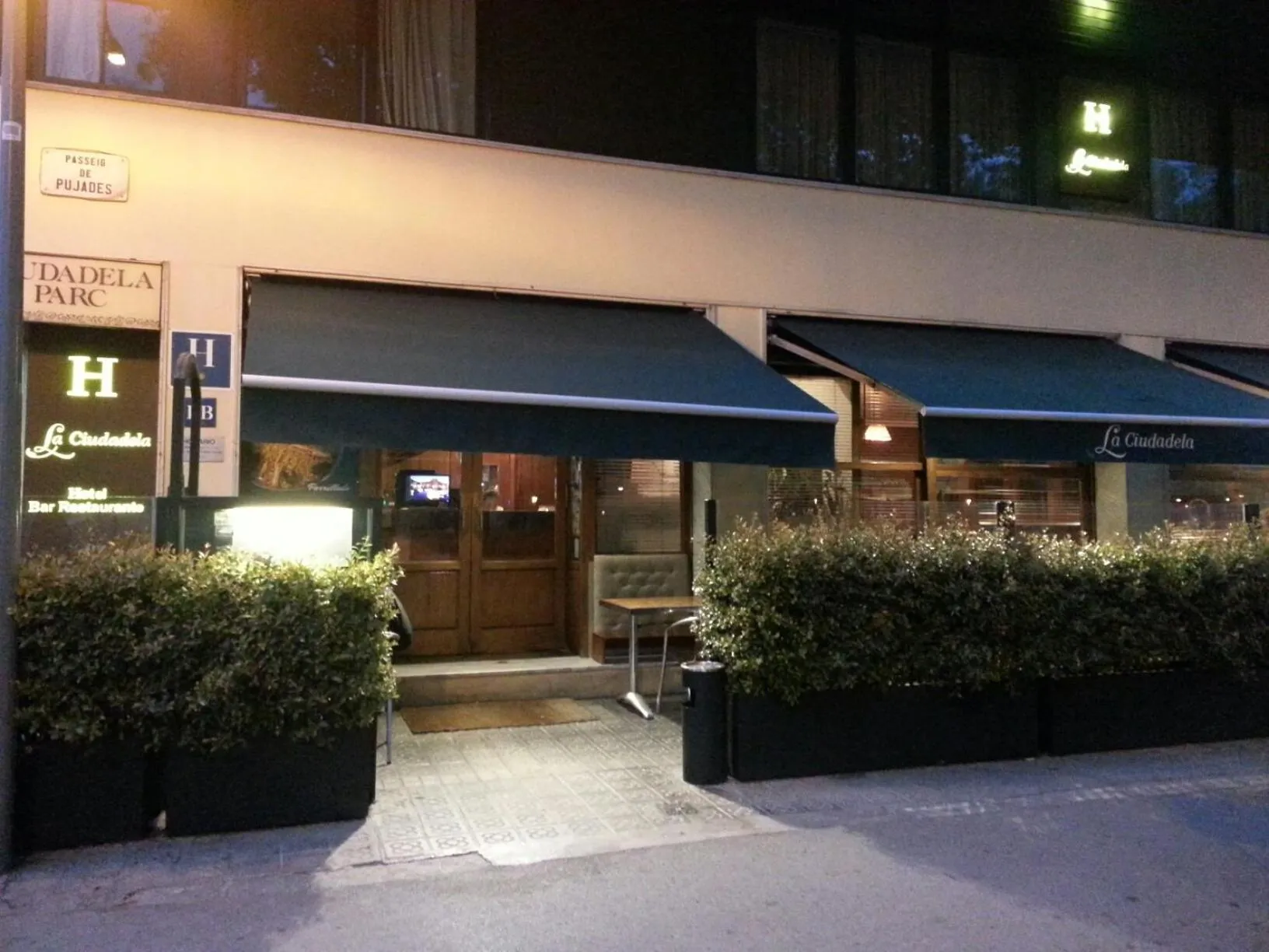 Facade/entrance in La Ciudadela