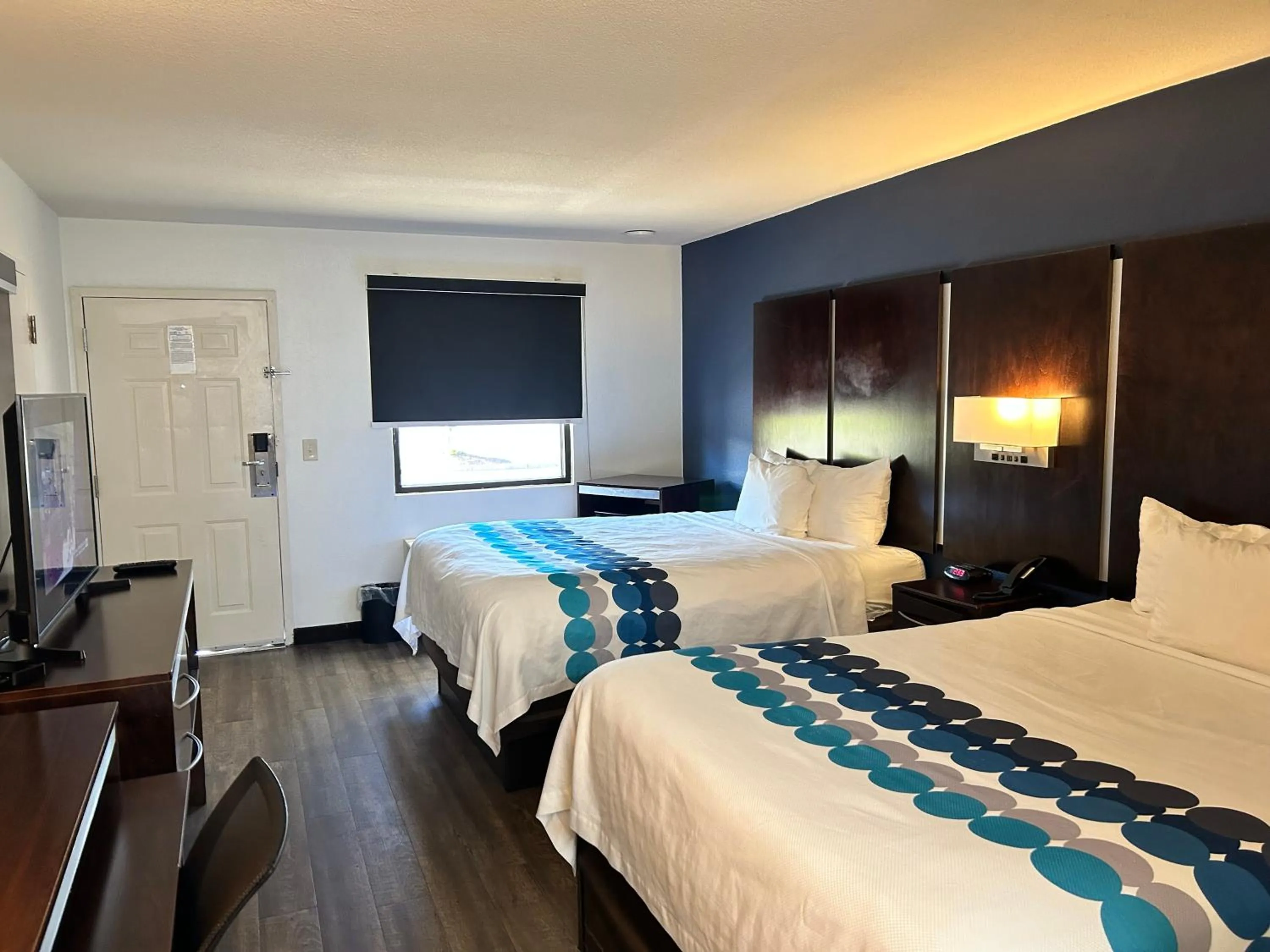 Photo of the whole room, Bed in GuestHouse Inn Dothan