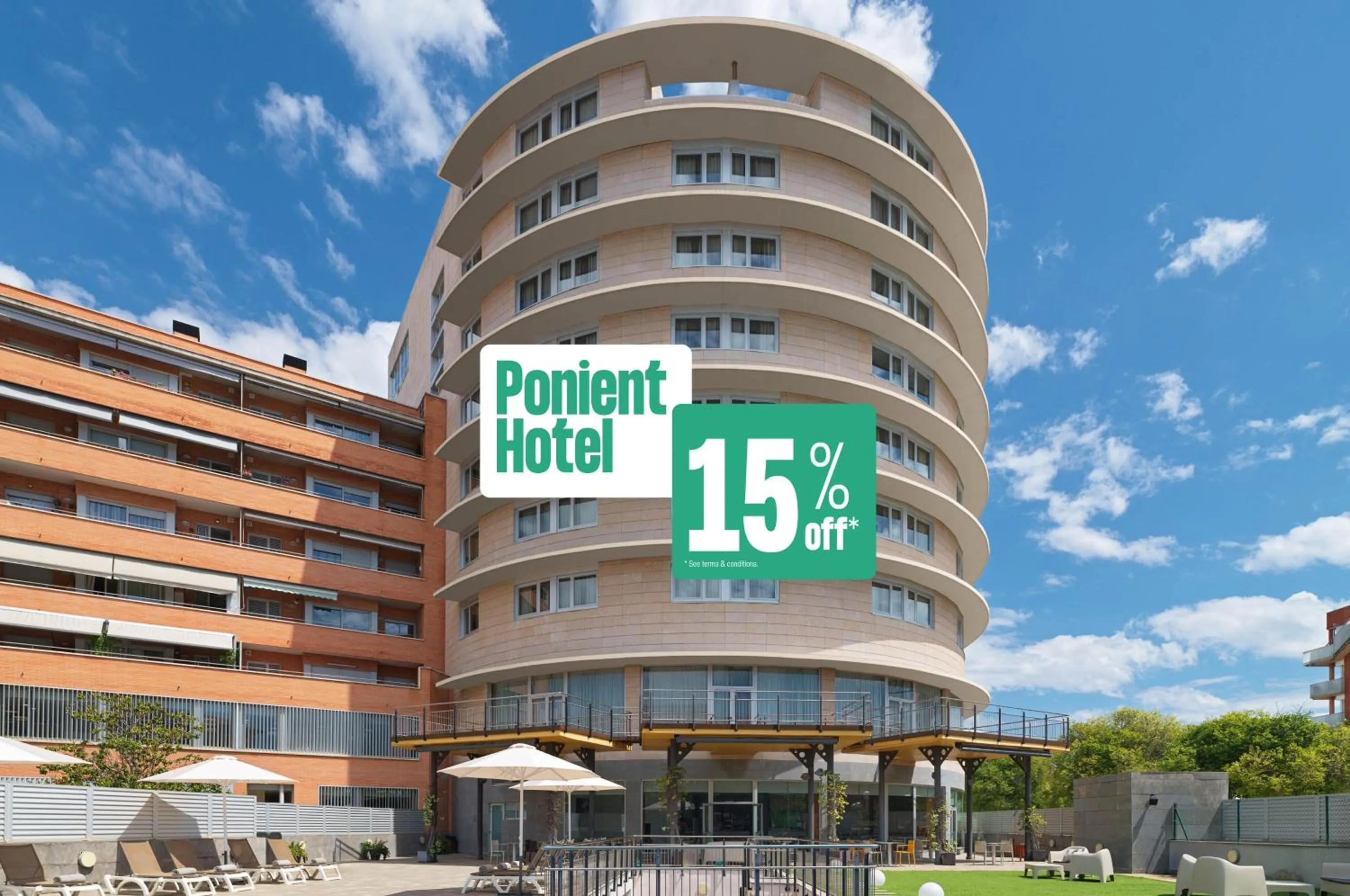 Entertainment in Ponient Vila Centric by PortAventura World