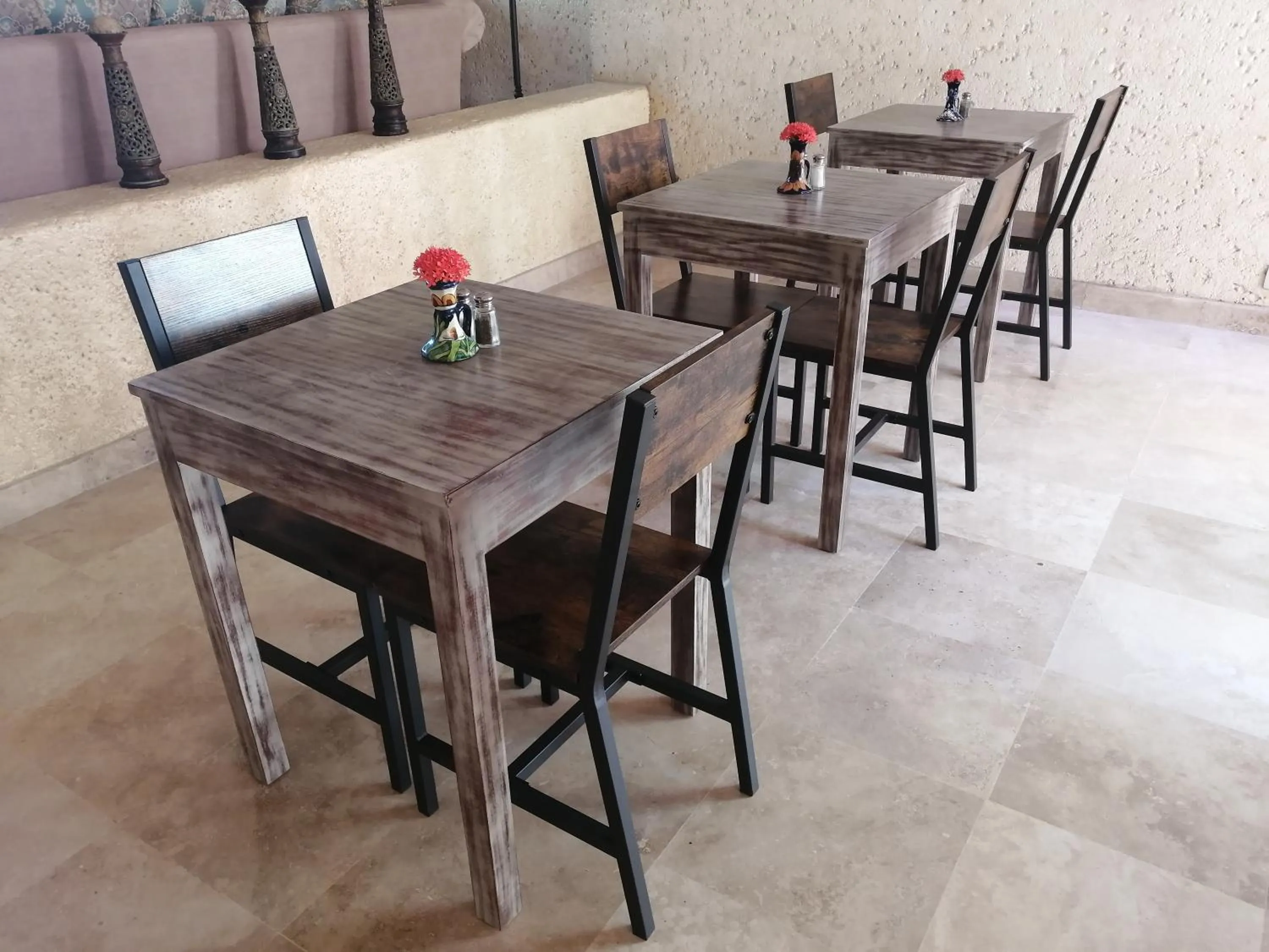 Dining area in Casa Dahlia 2