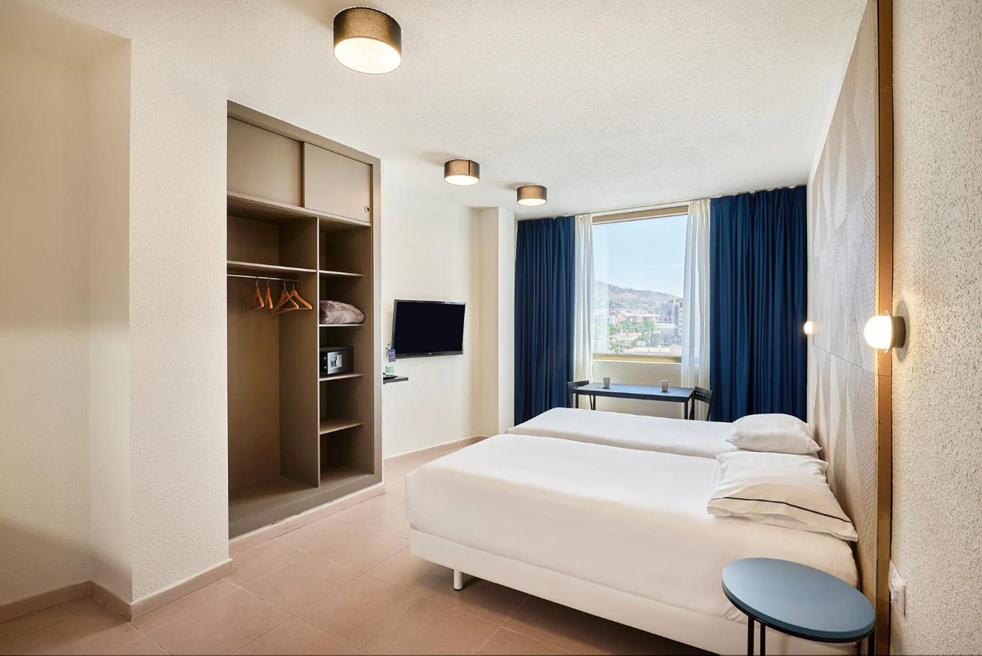 Bed in Hesperia Sant Joan