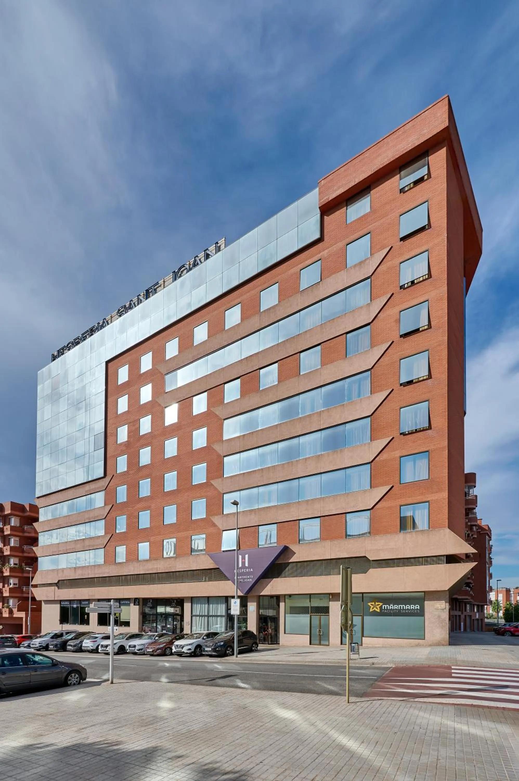 Property building in Hesperia Sant Joan