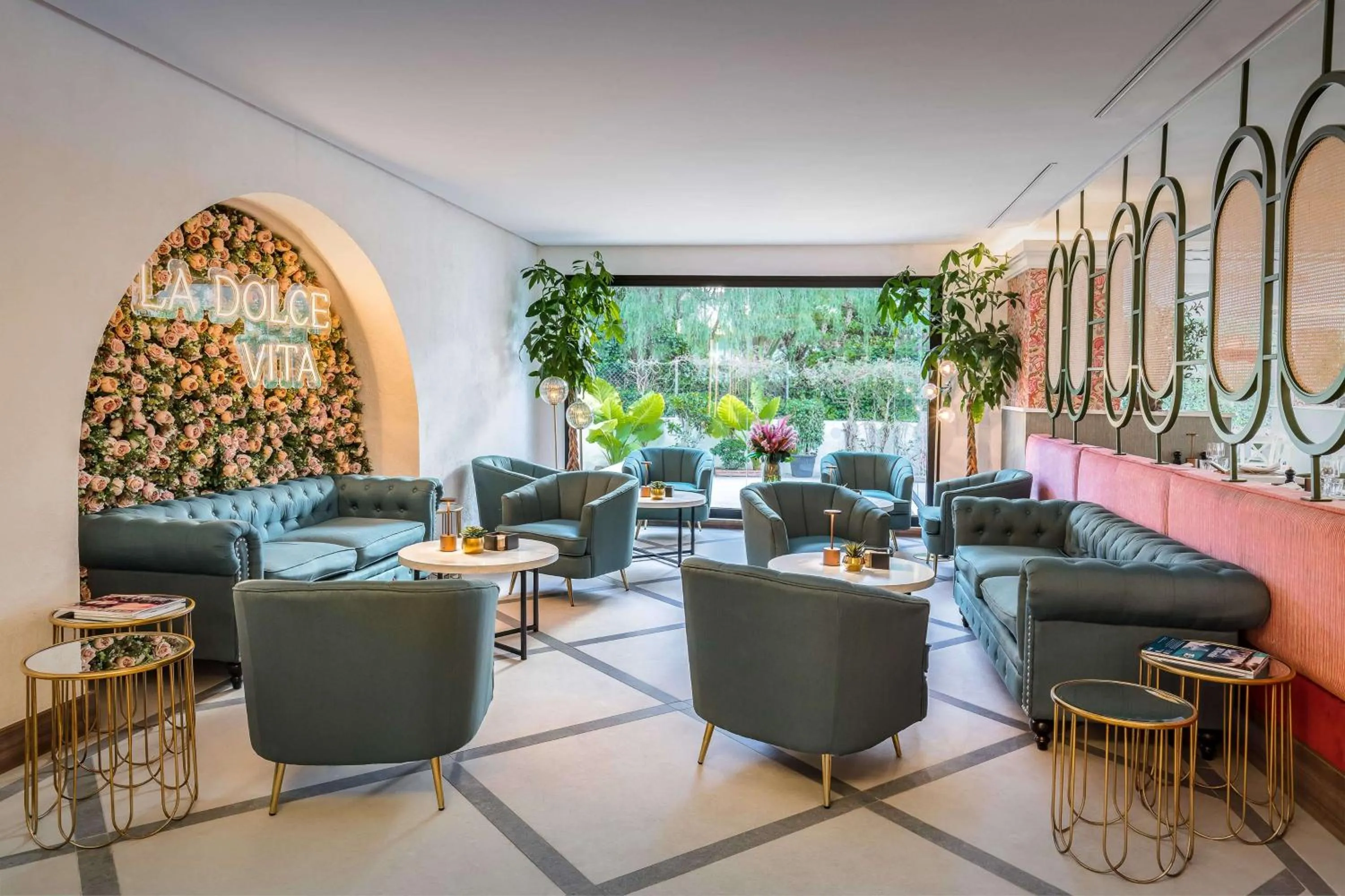 Restaurant/places to eat in Occidental Puerto Banús