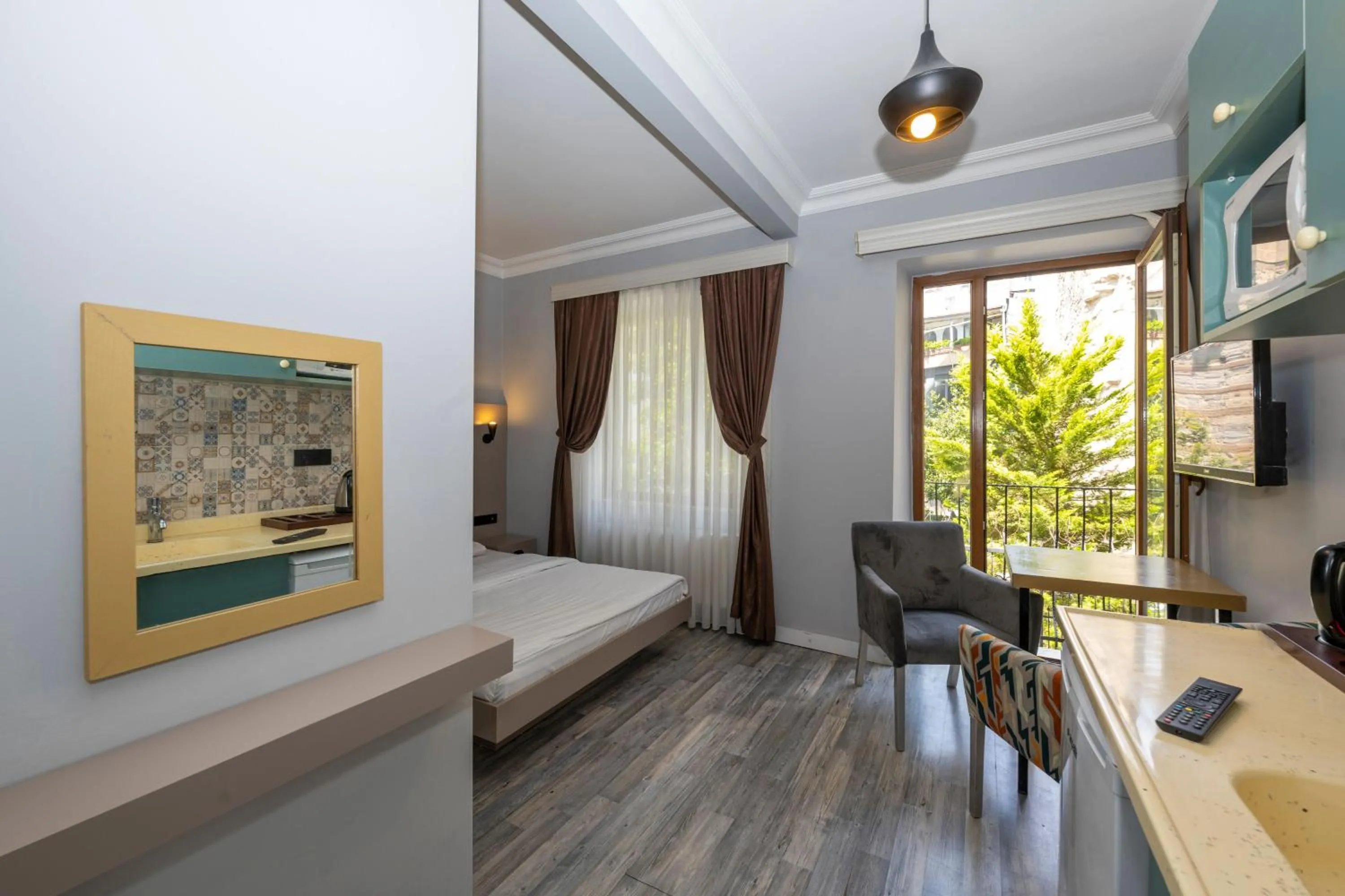 Massage, Bed in Cirrus Suites