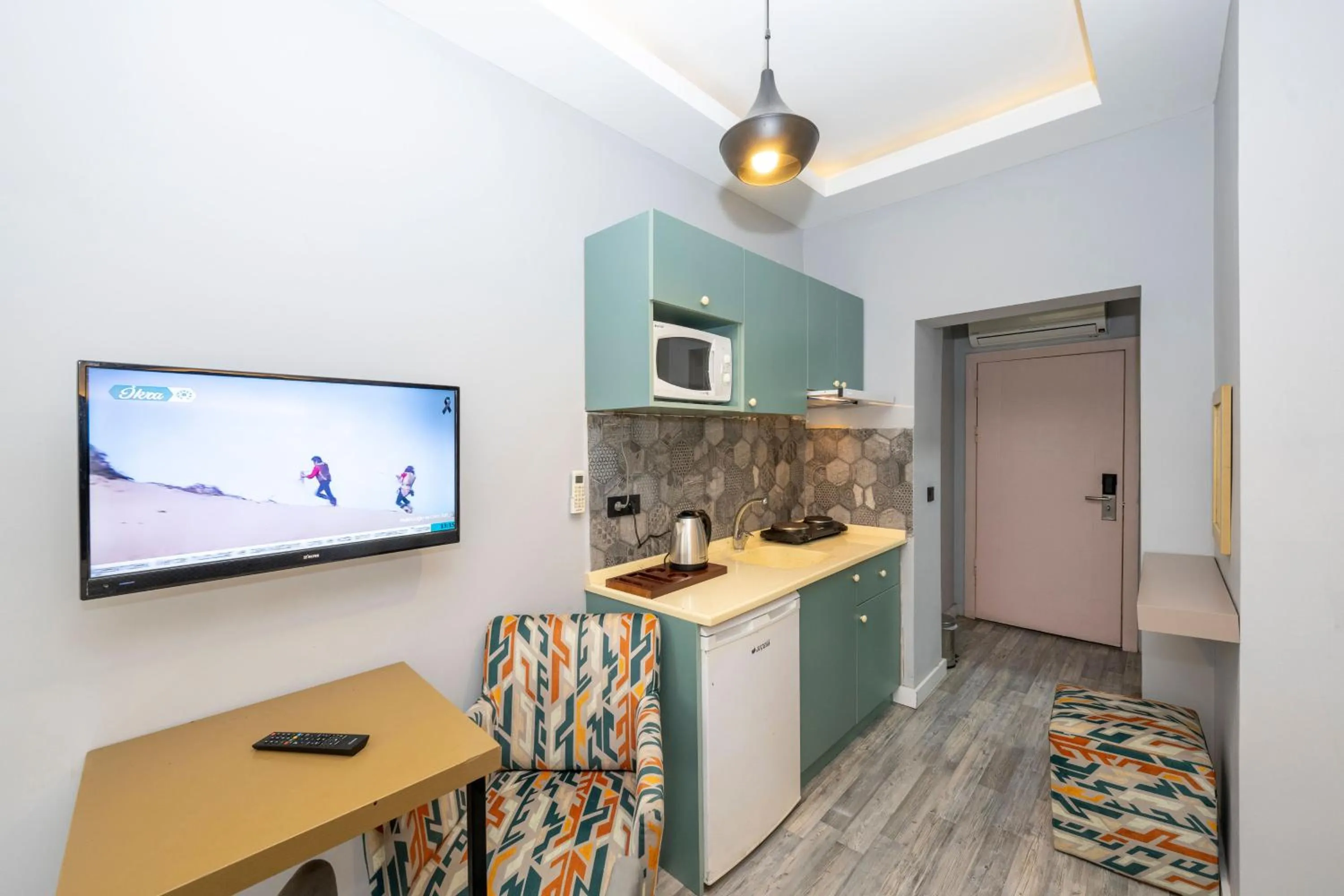 TV and multimedia in Cirrus Suites