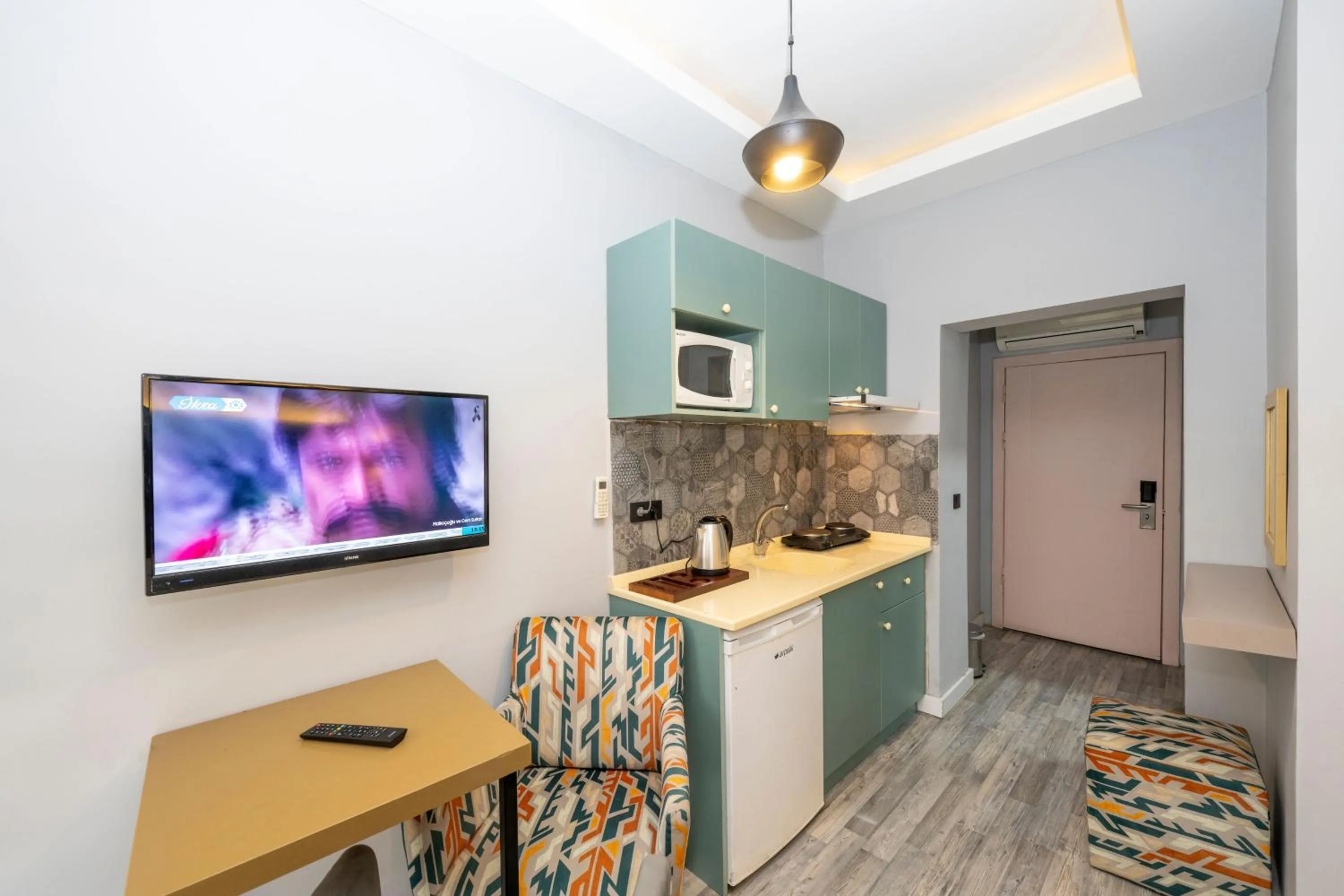 TV and multimedia in Cirrus Suites