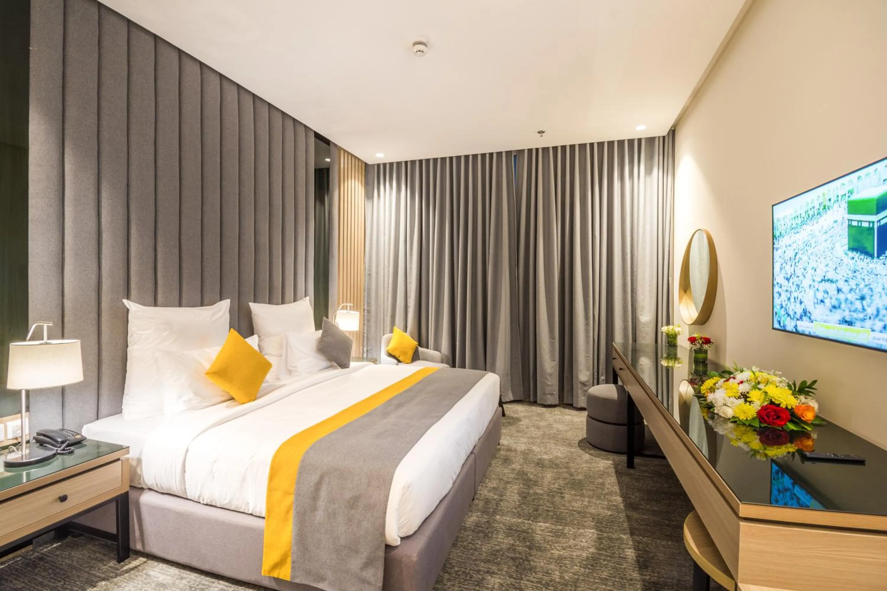 Bedroom, Bed in Erfad Hotel - Riyadh