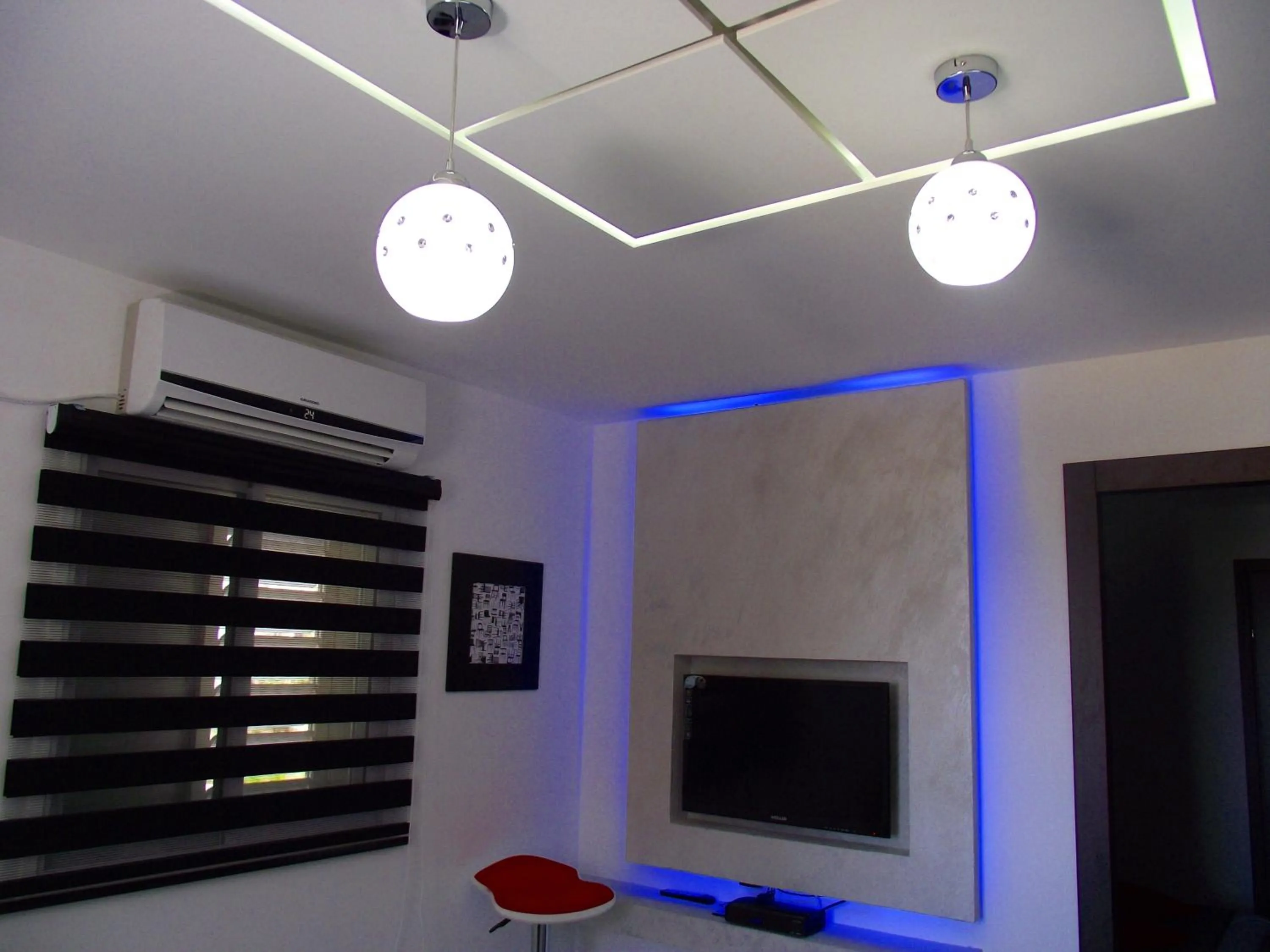 Photo of the whole room in City Apartments