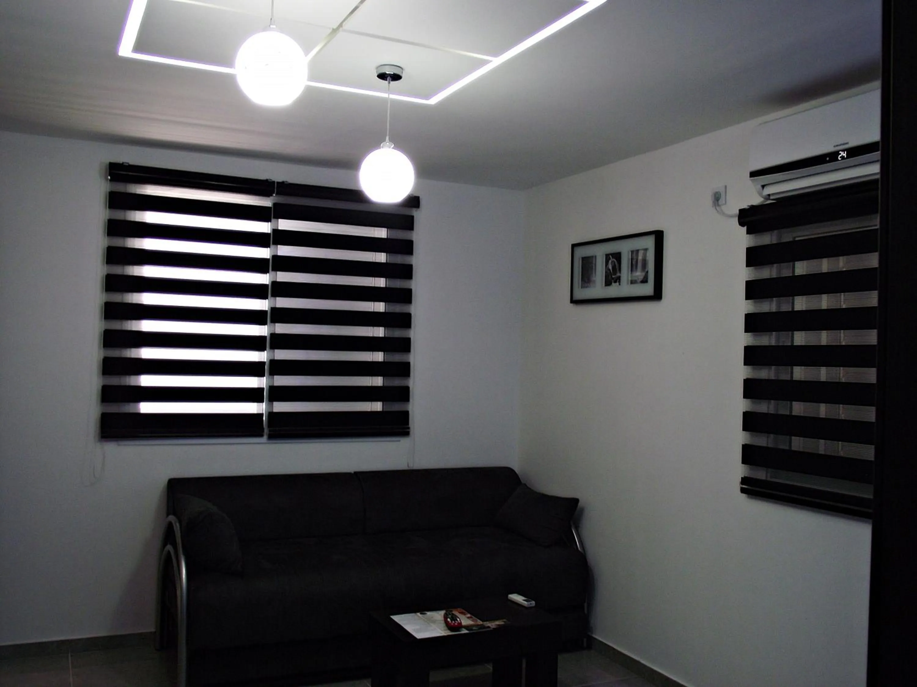 Photo of the whole room in City Apartments