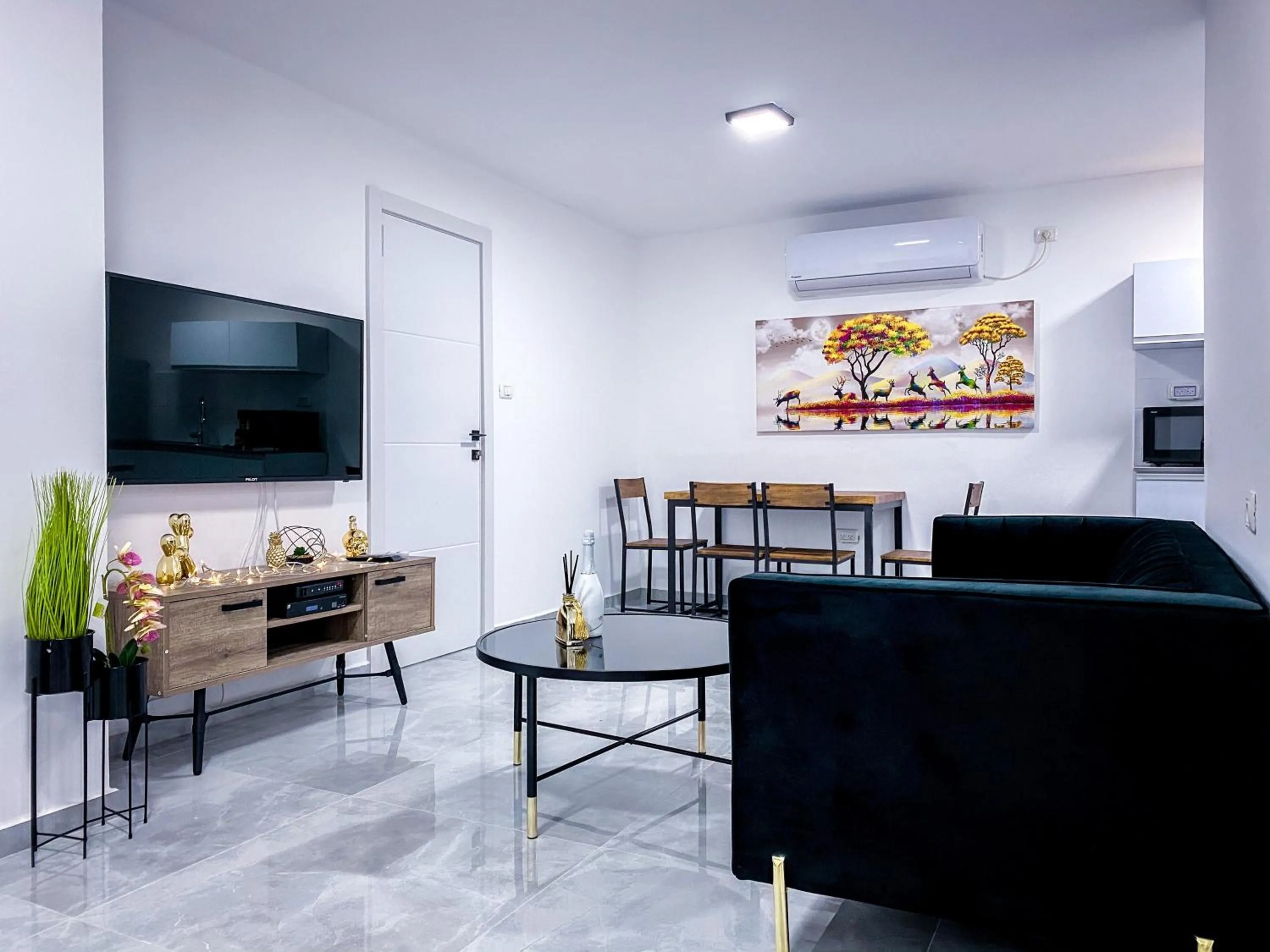 Living room in City Apartments