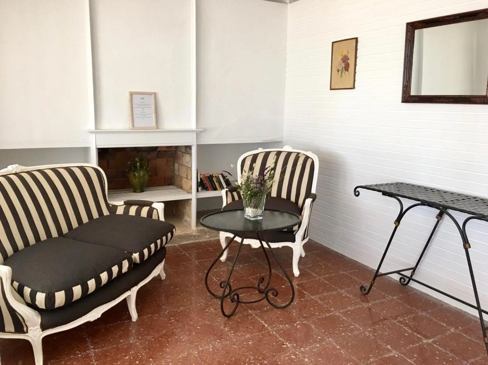 Living room in Hostal San Juan