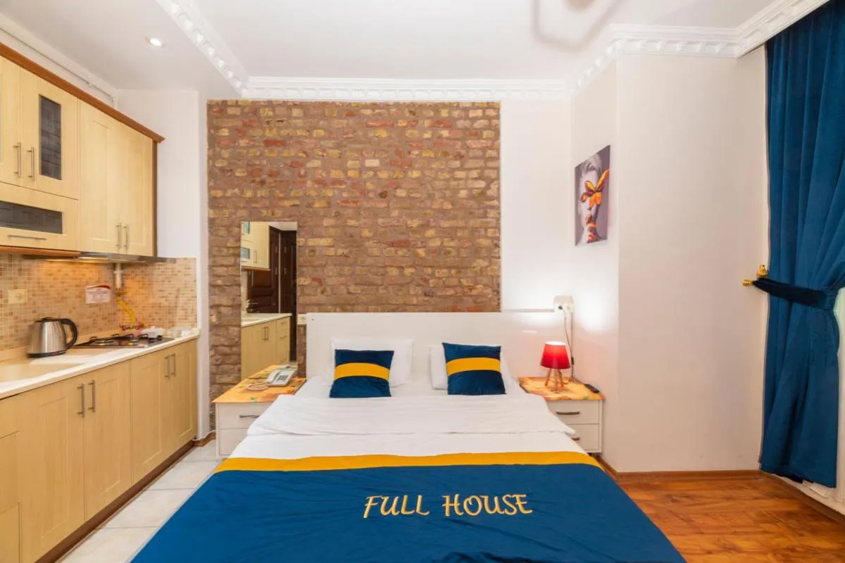 Bedroom, Bed in GRAND OPERA HOTEL