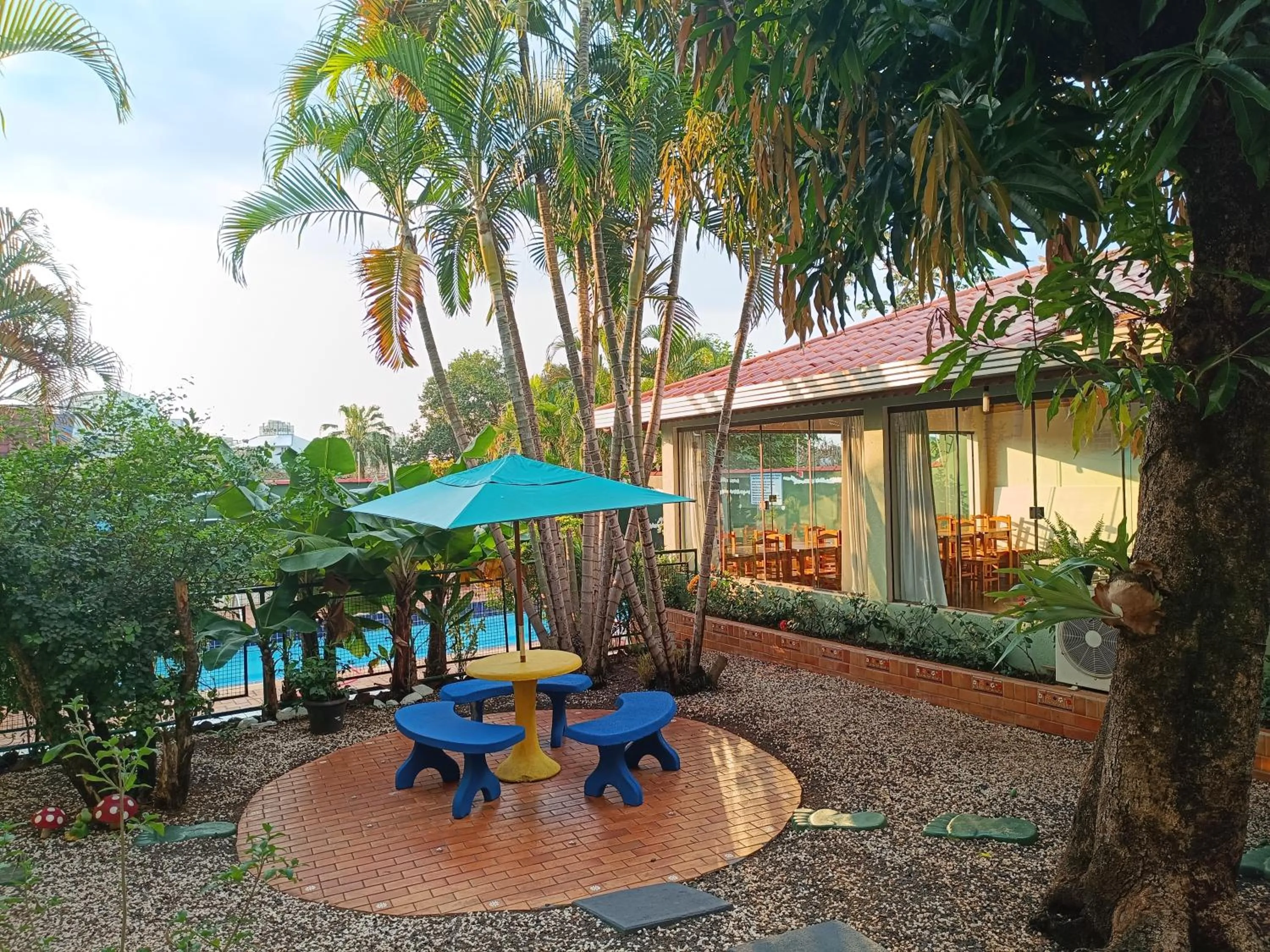 Patio in POUSADA EVELINA