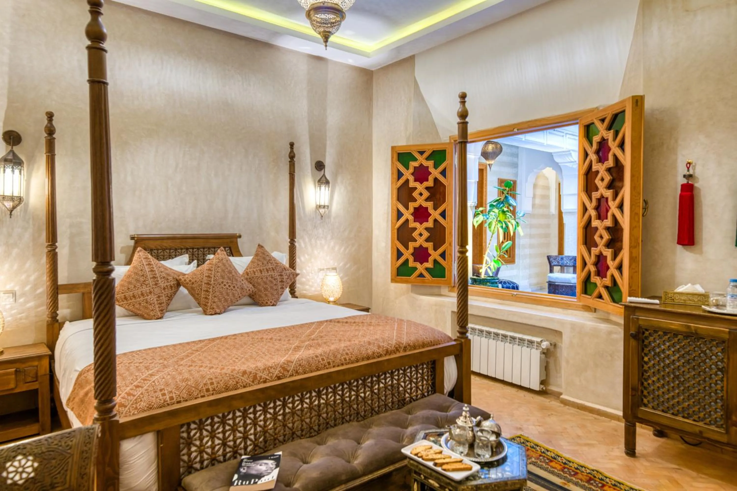 Photo of the whole room, Bed in Palais Tara & Spa