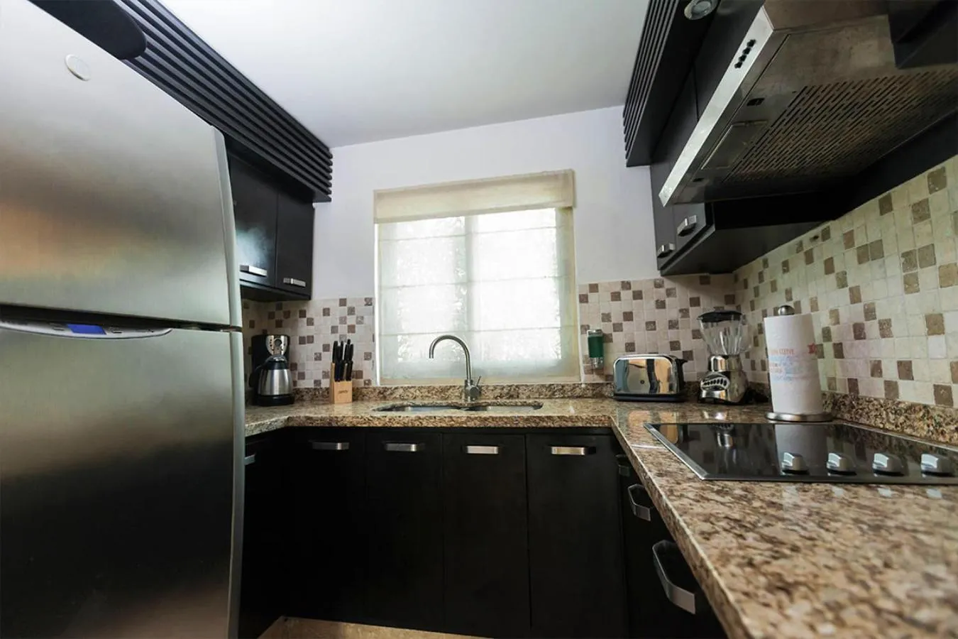 kitchen in Zafiro Beach Boutique Resort