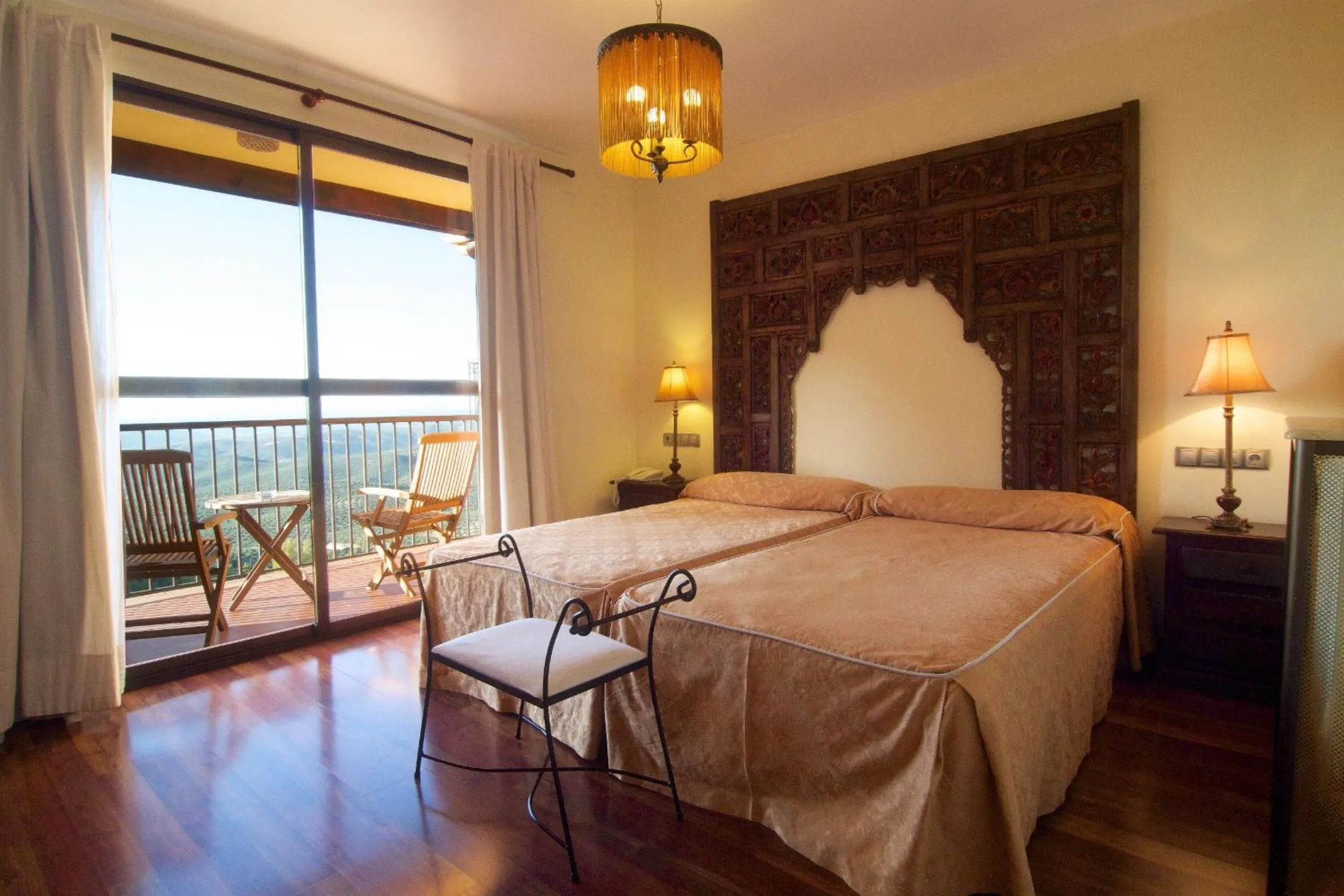 Decorative detail, Bed in Hotel Sierra de Cazorla & SPA 3*