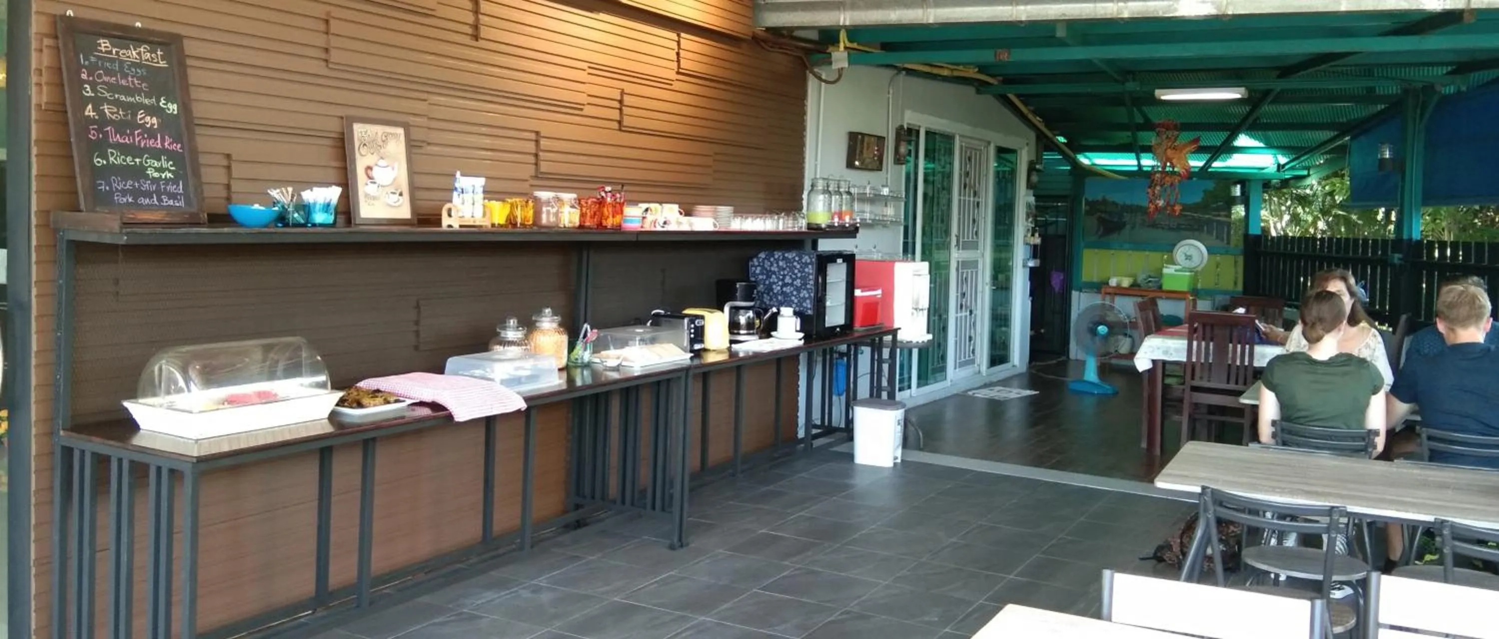 Food in Q Zone Boutique House