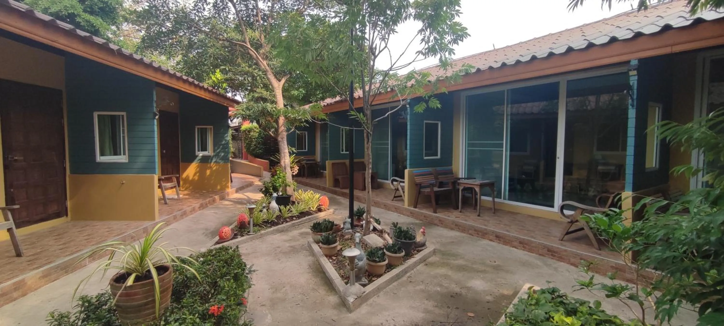 Garden view in Q Zone Boutique House