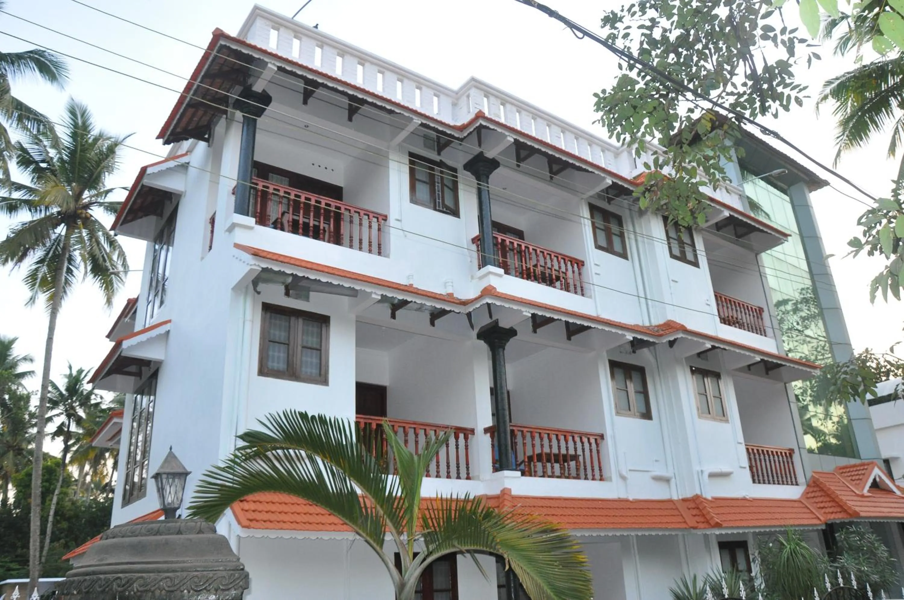 Facade/entrance in Nikhil Residence