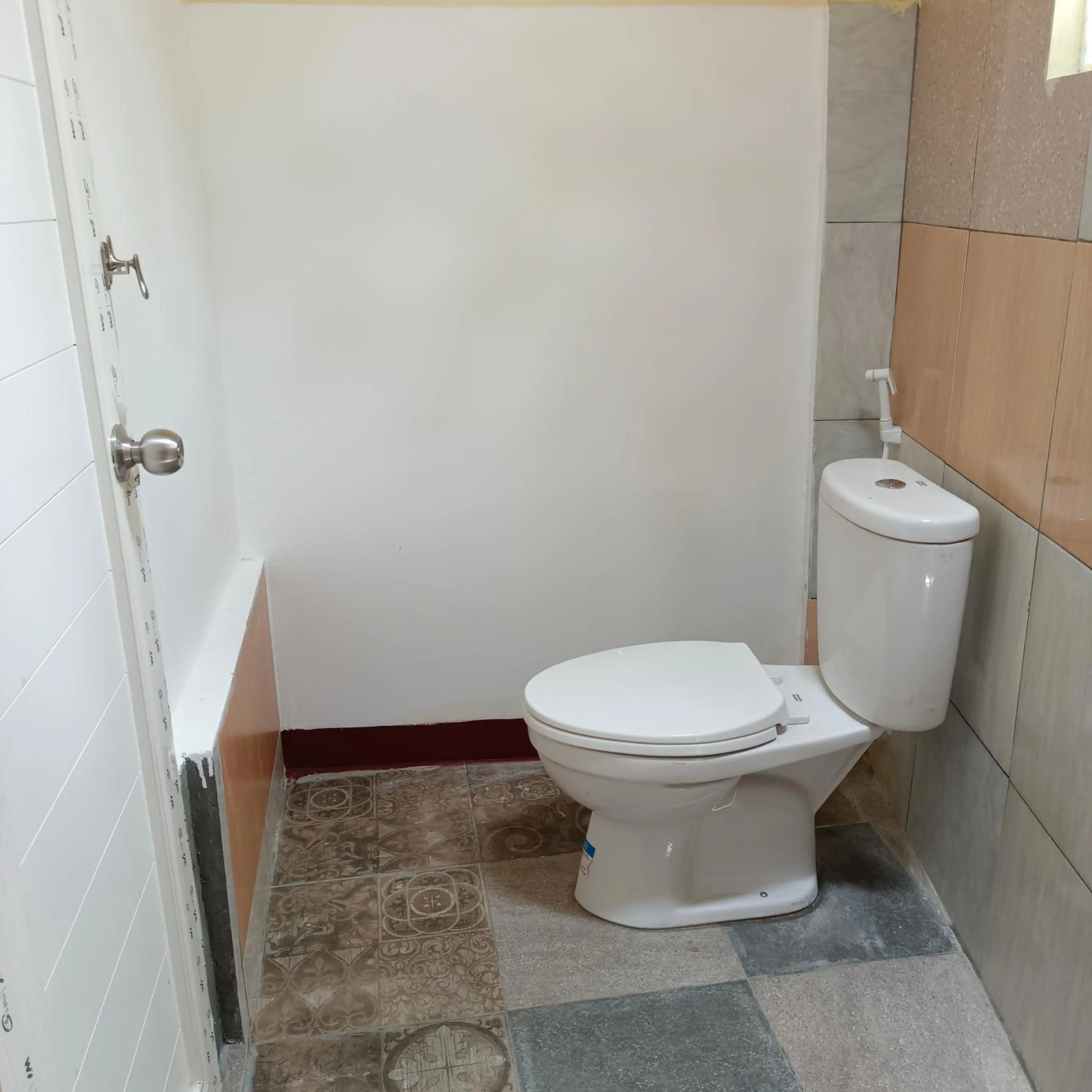 Toilet in Omah Singo Stay & Resto Yogyakarta