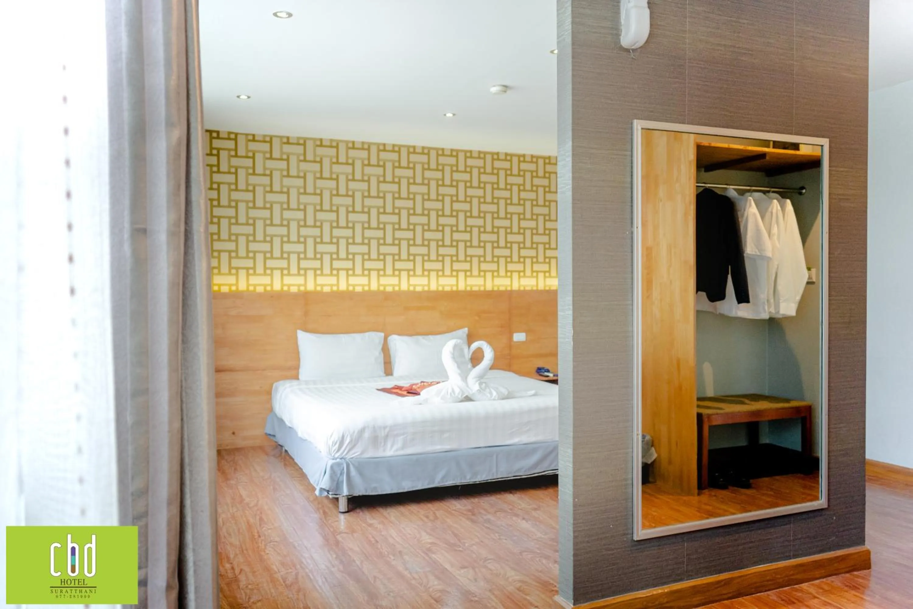 Bed in CBD Hotel Suratthani