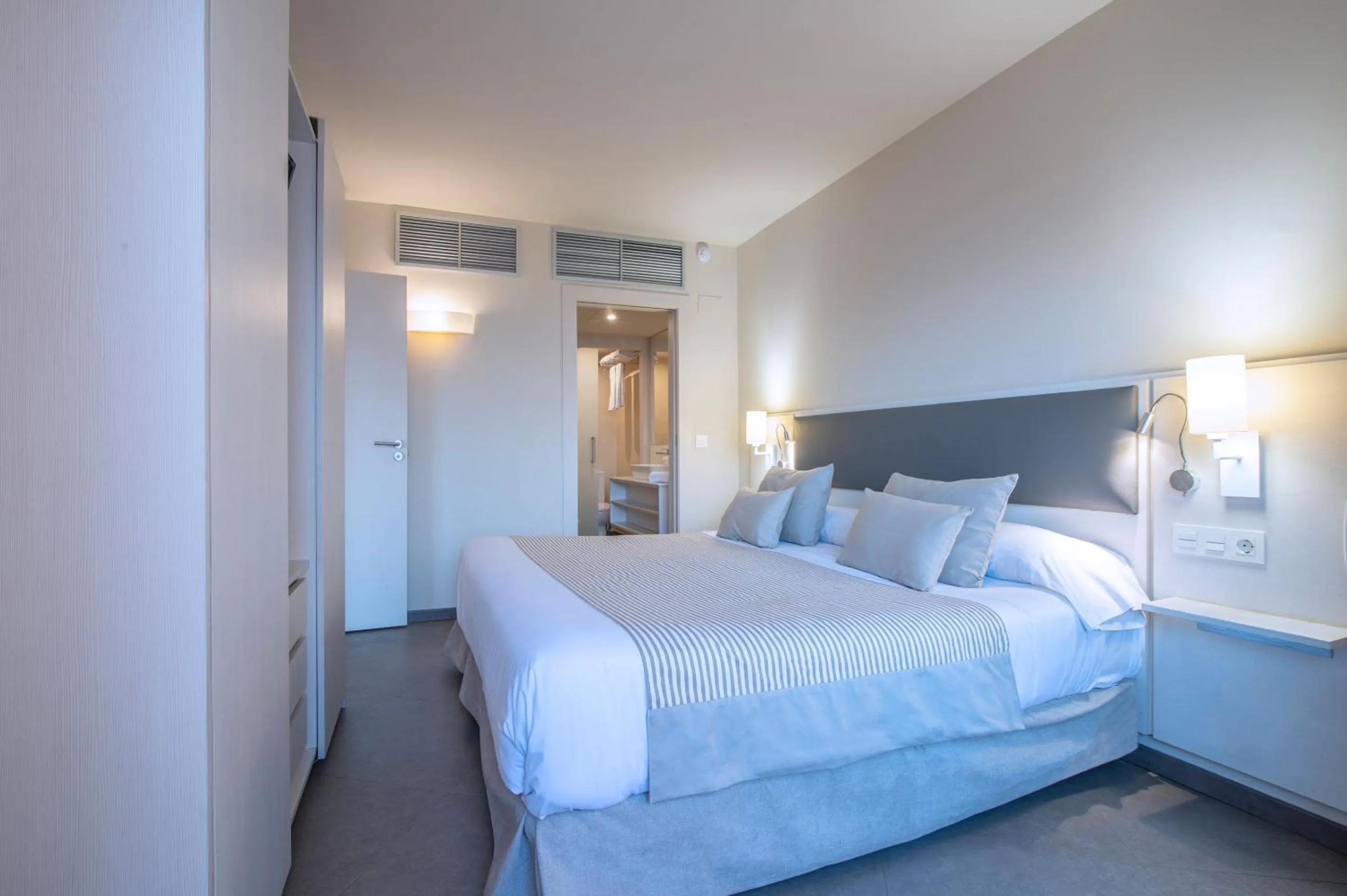 Bed in Hotel El Puerto by Pierre Vacances