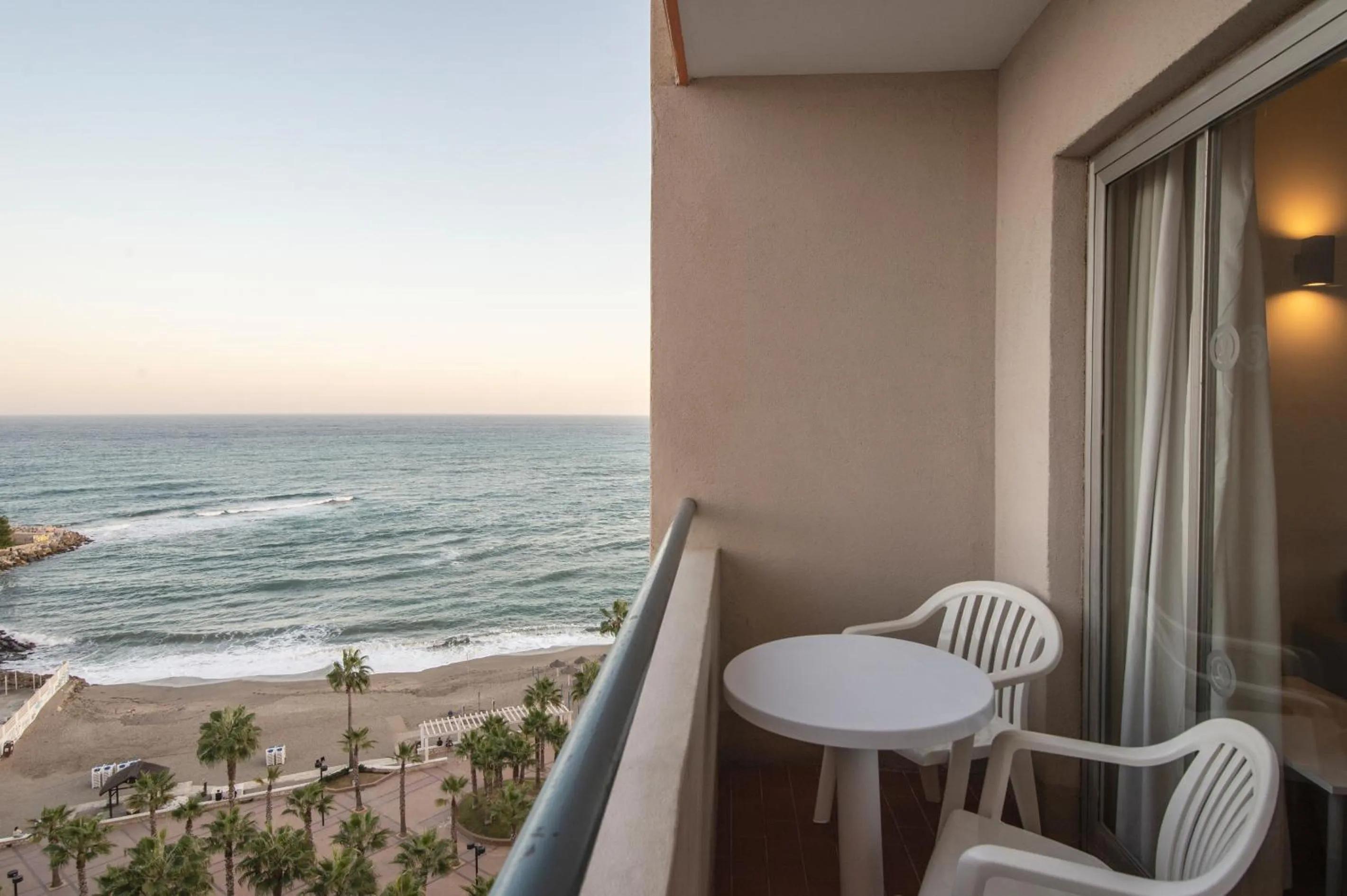 Day in Hotel El Puerto by Pierre Vacances