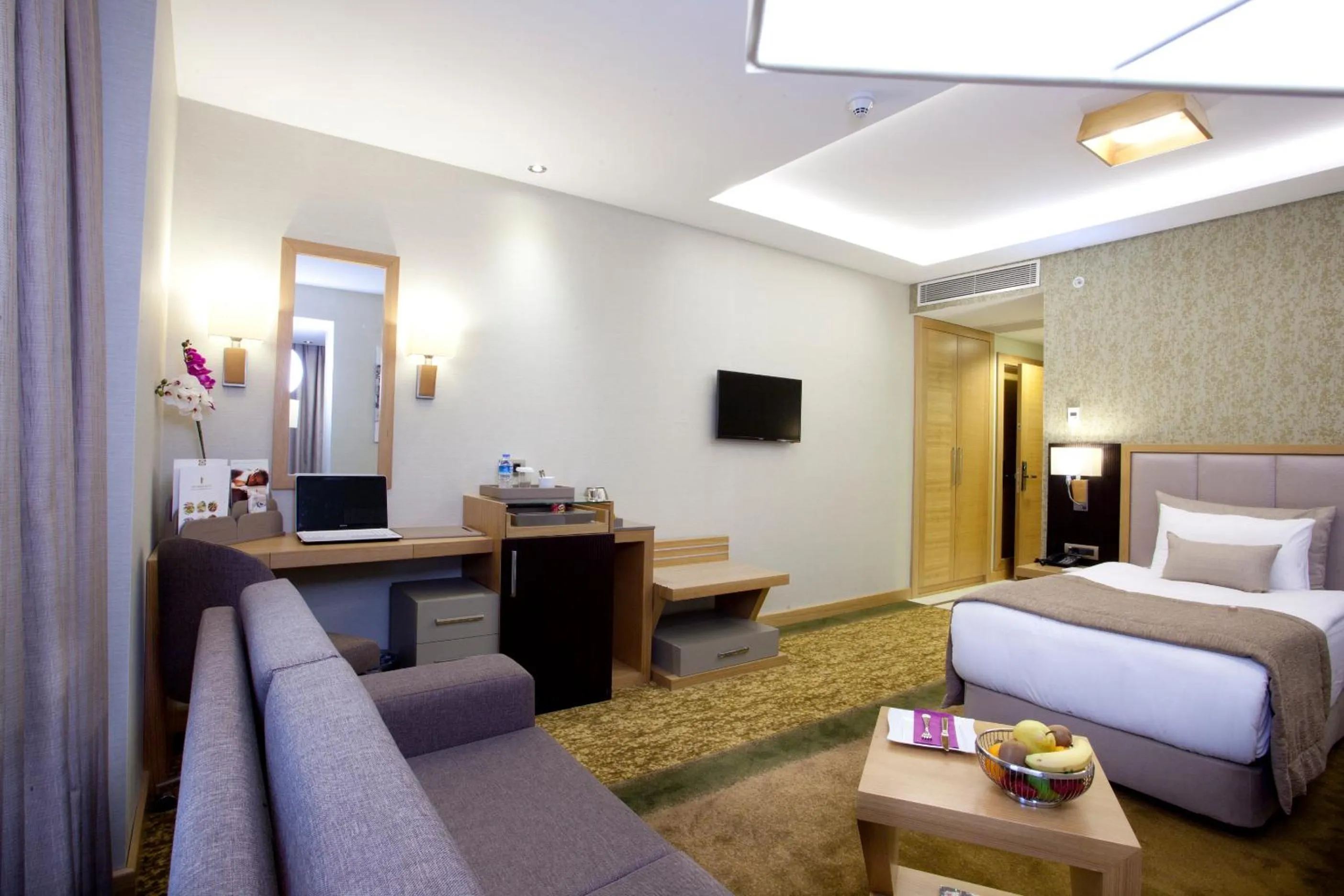 Photo of the whole room, Bed in The Parma Hotel & Spa Taksim