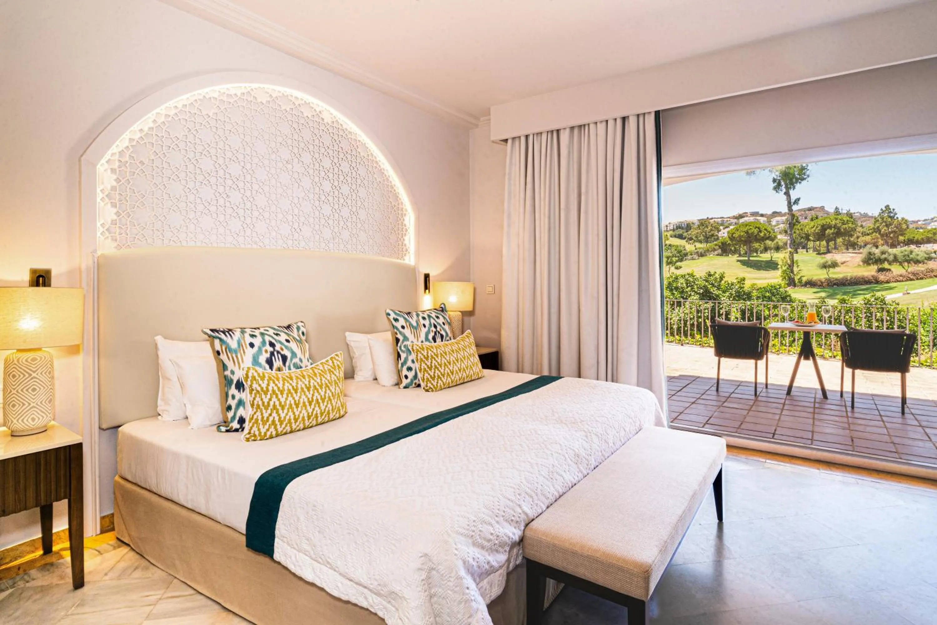 Photo of the whole room, Bed in La Cala Resort