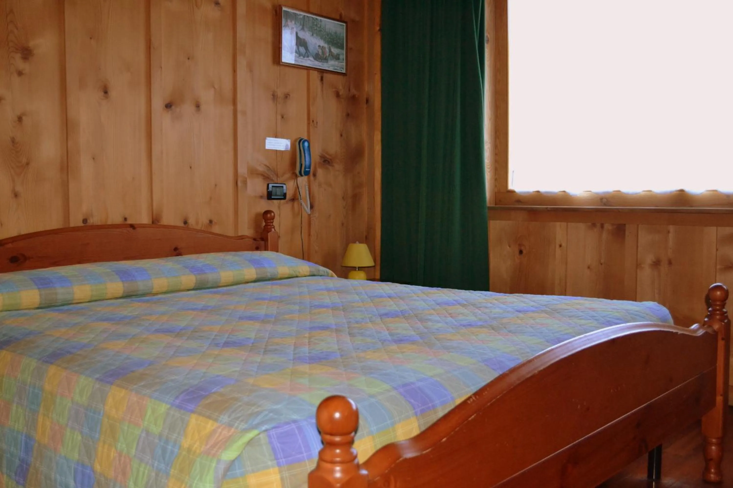 Bed in Albergo Rendola