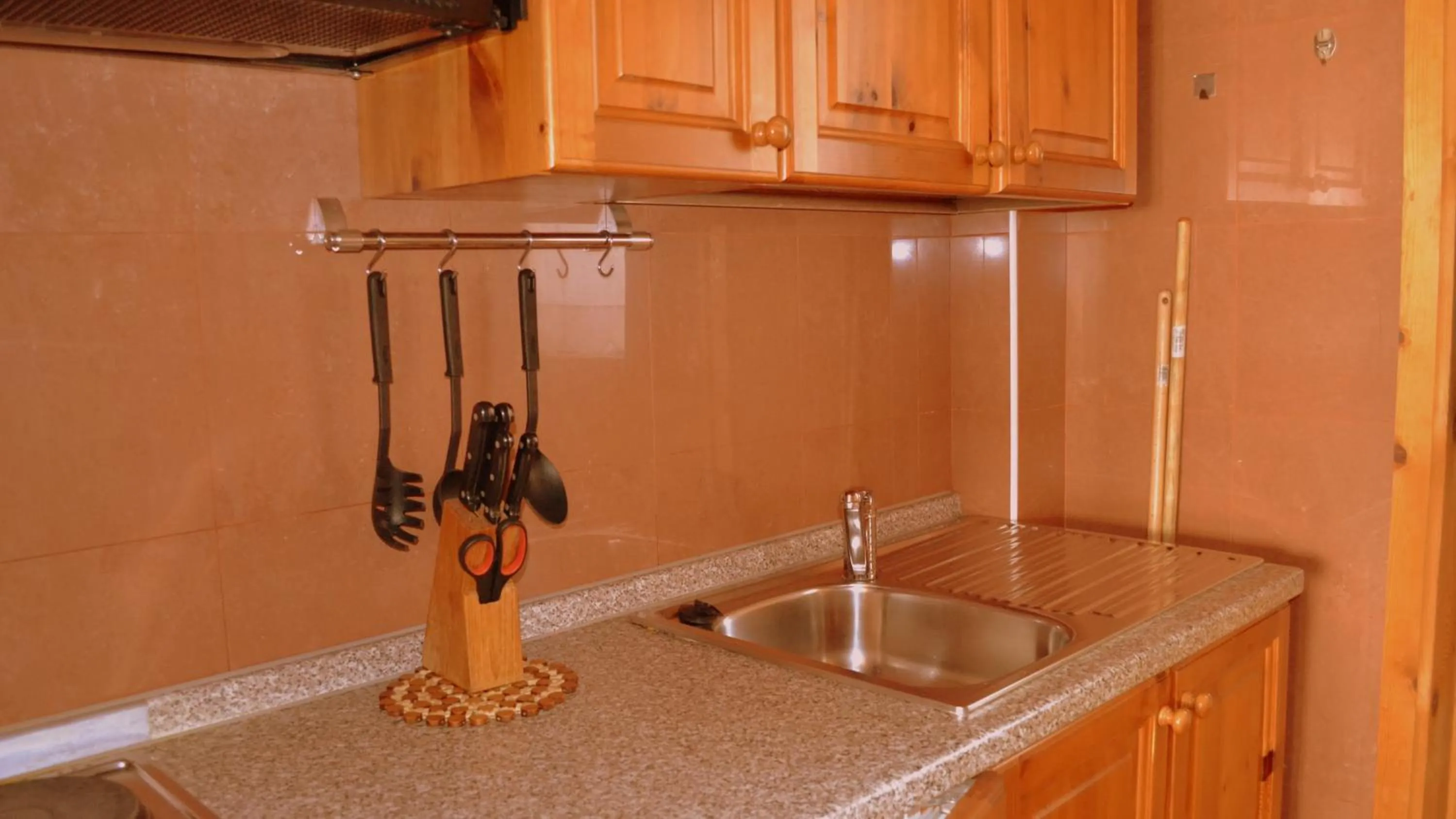 Kitchen or kitchenette in Albergo Rendola