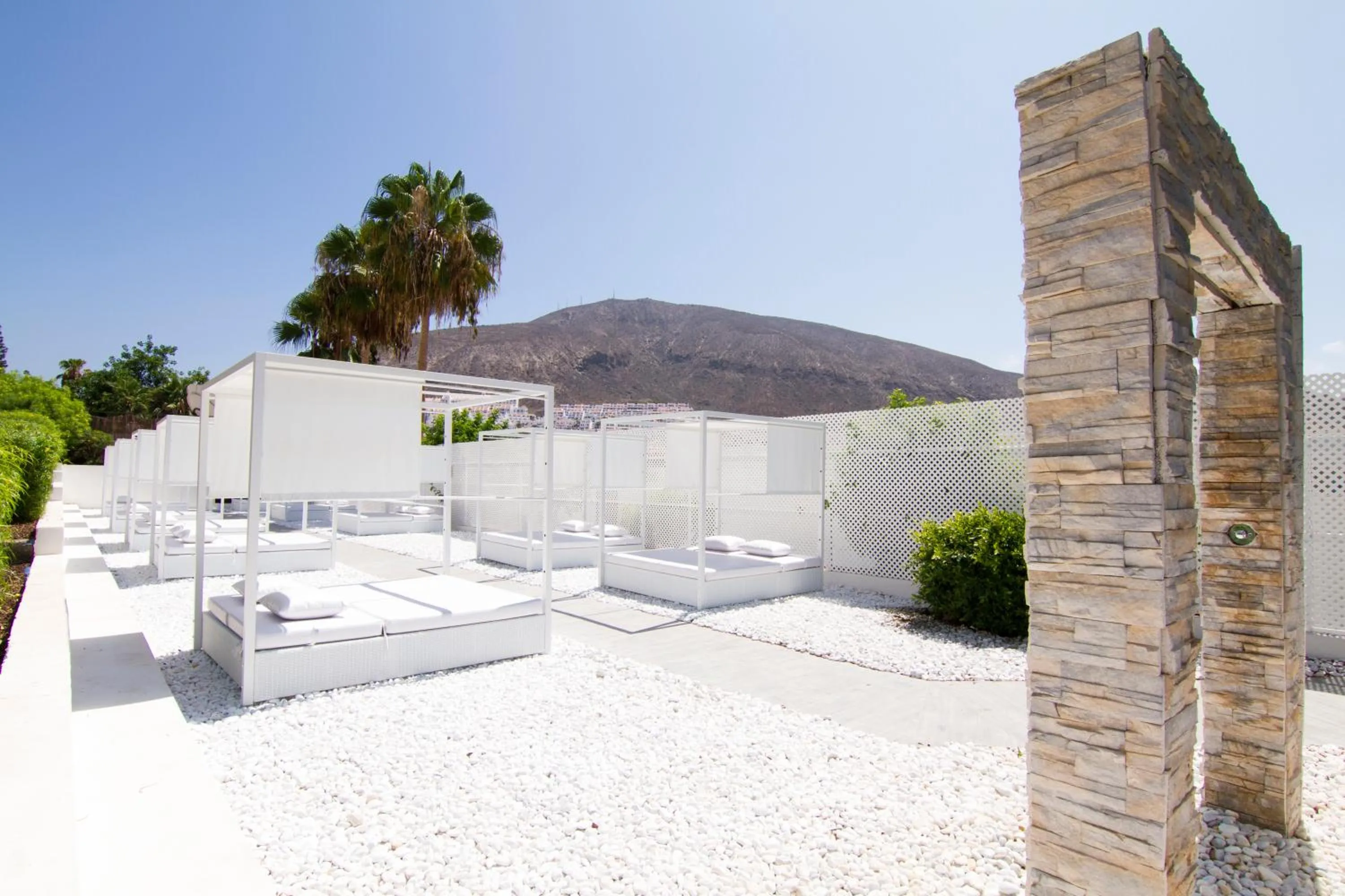 Solarium in Checkin Bungalows Atlántida