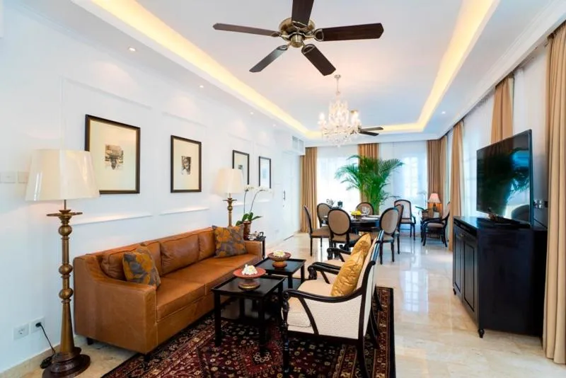 Day in The Colony Hotel Bali