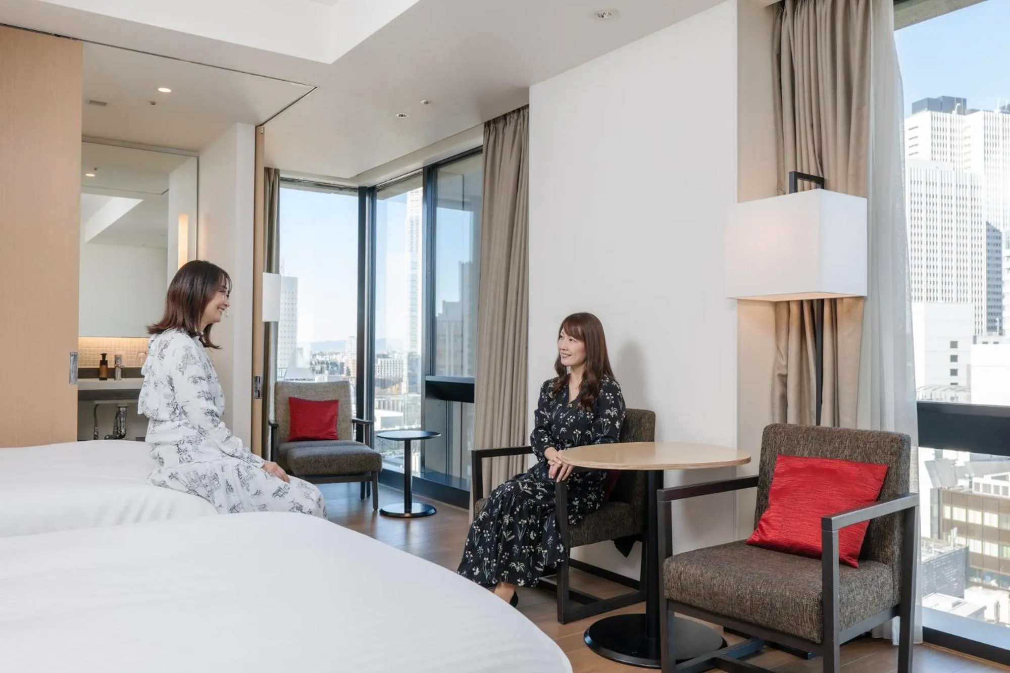 People, Bed in JR Kyushu Hotel Blossom Shinjuku