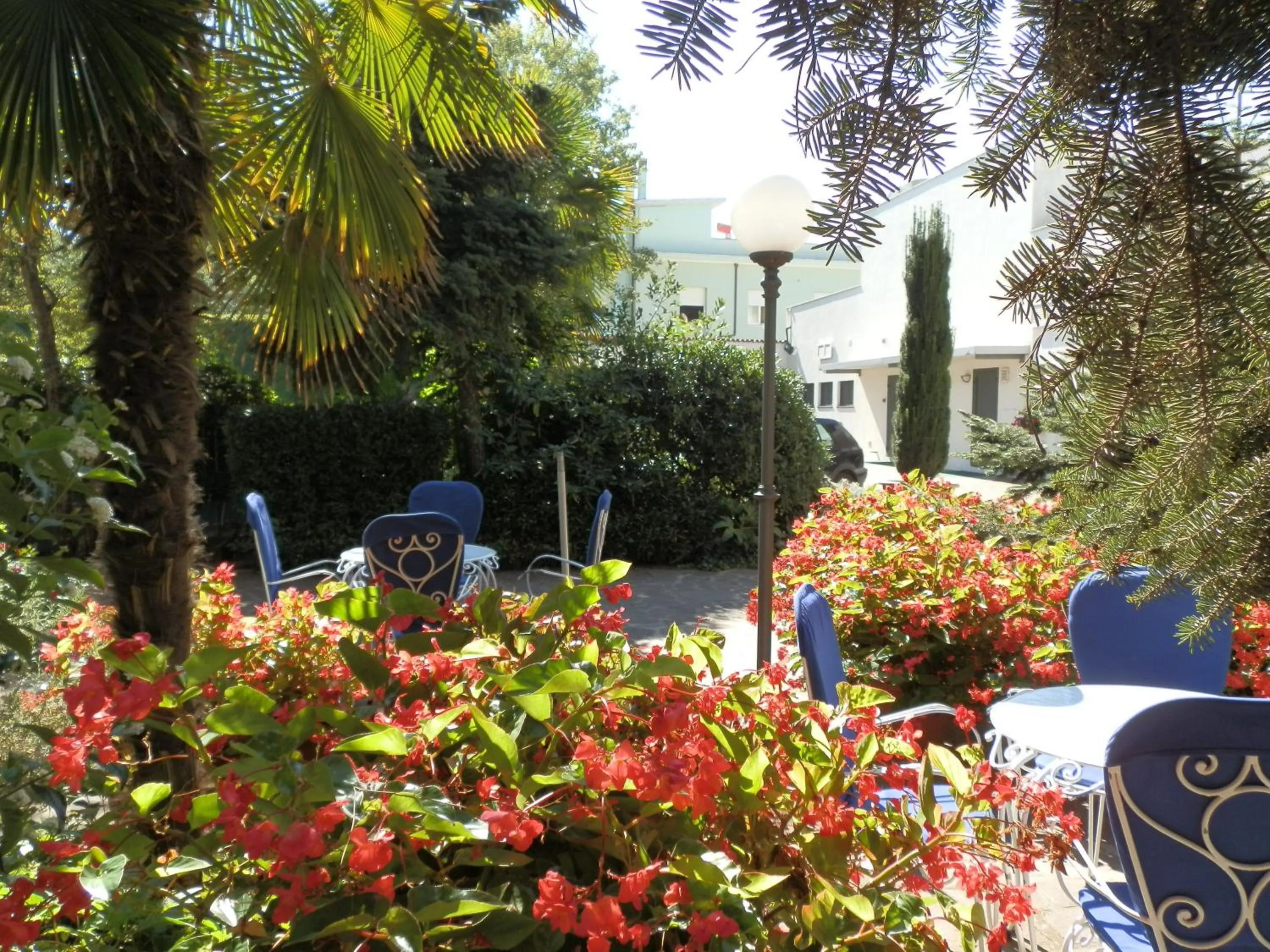 Facade/entrance in Hotel Nautic B&B