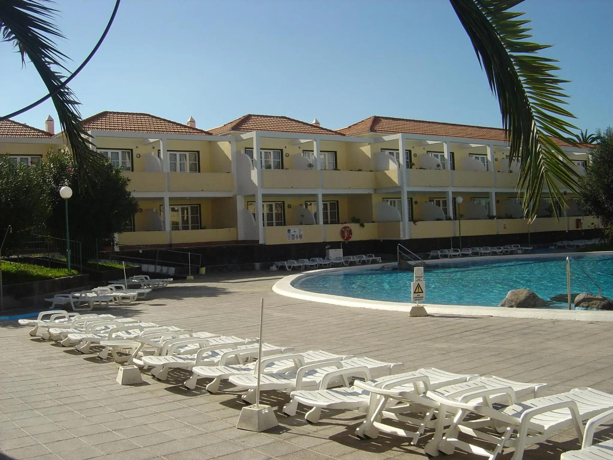 Property building in Apartamentos Checkin Laurisilva