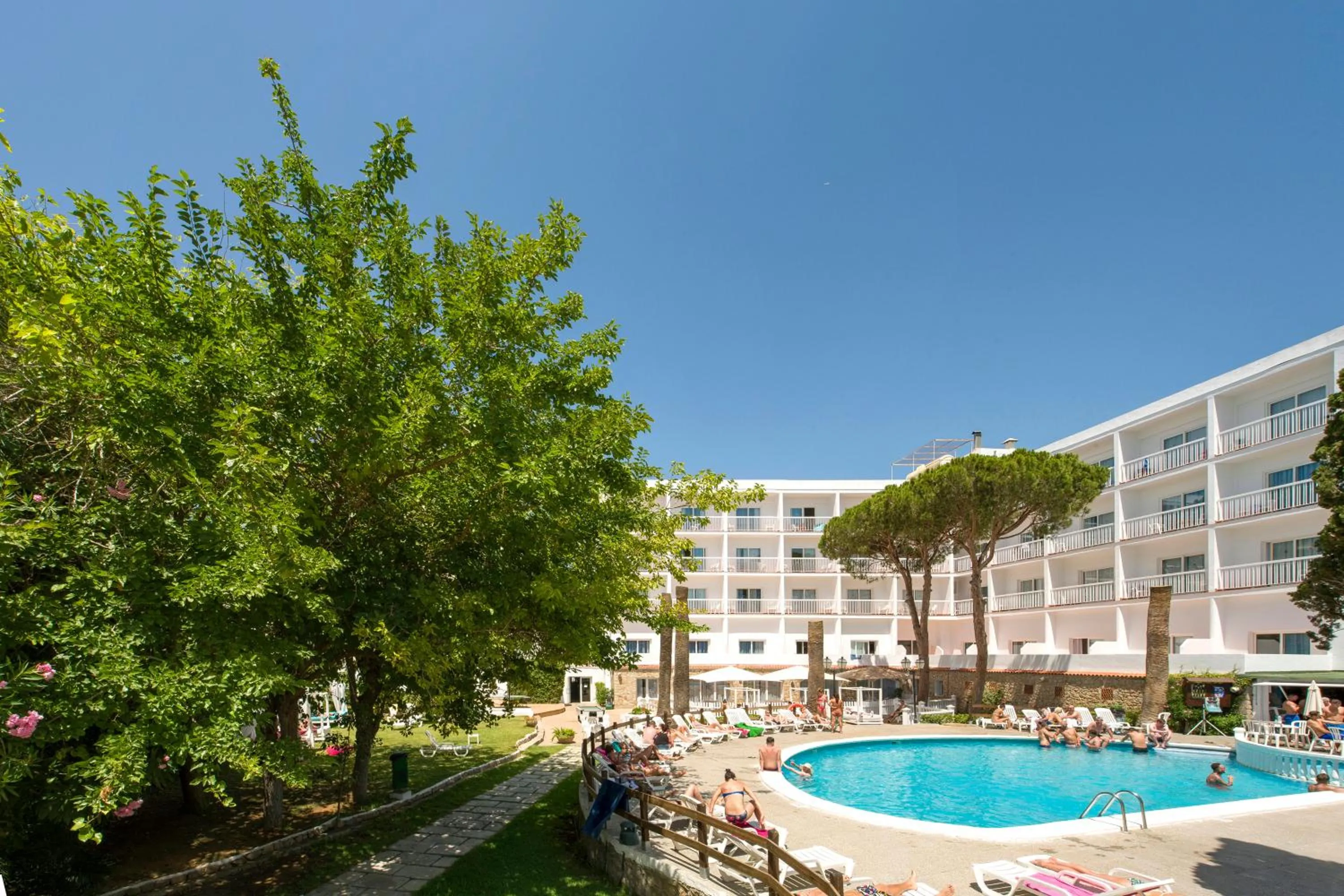 Swimming pool in Hotel Vibra Marco Polo I - Adults only