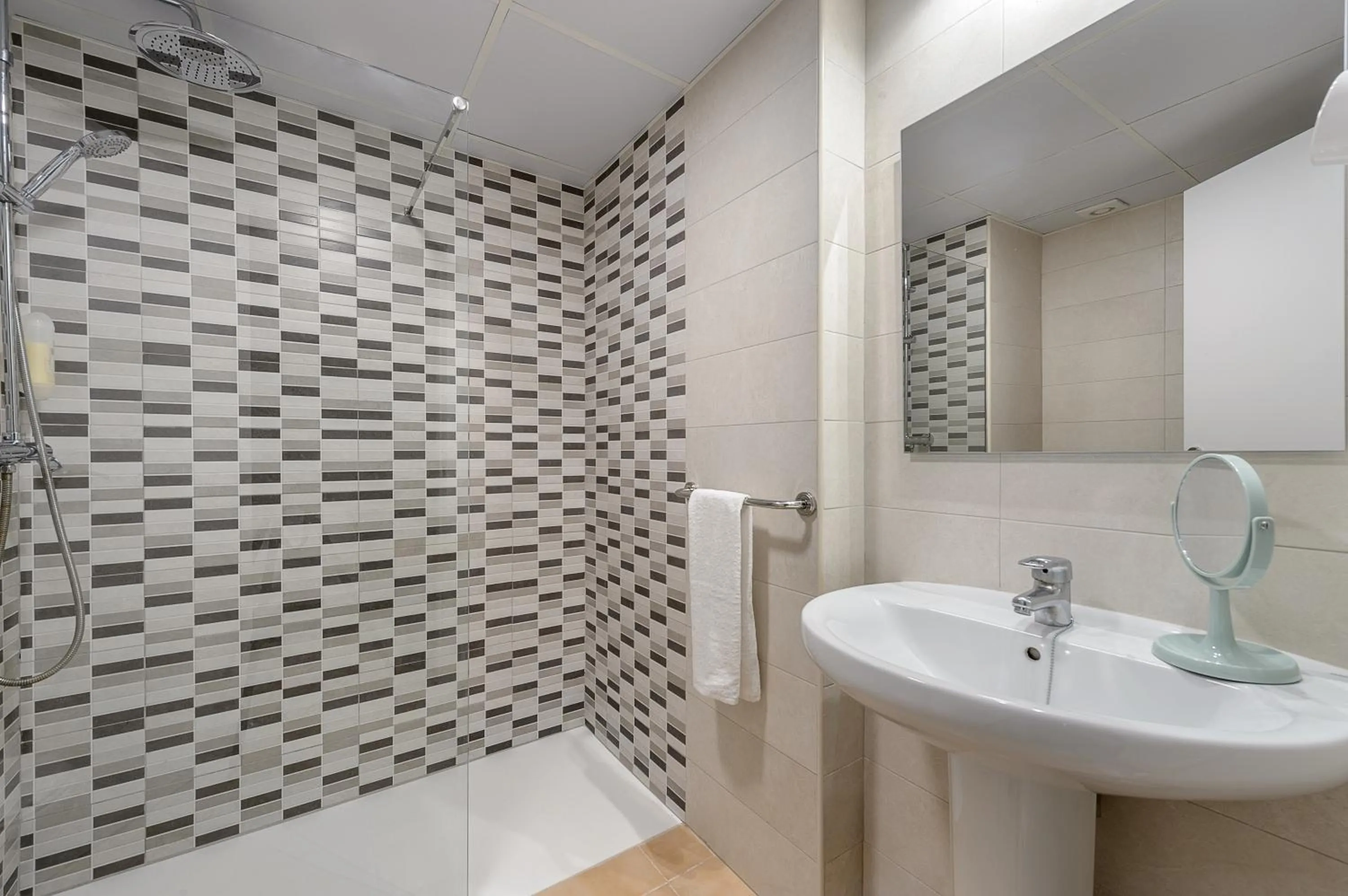 Bathroom in Hotel Vibra Marco Polo I - Adults only