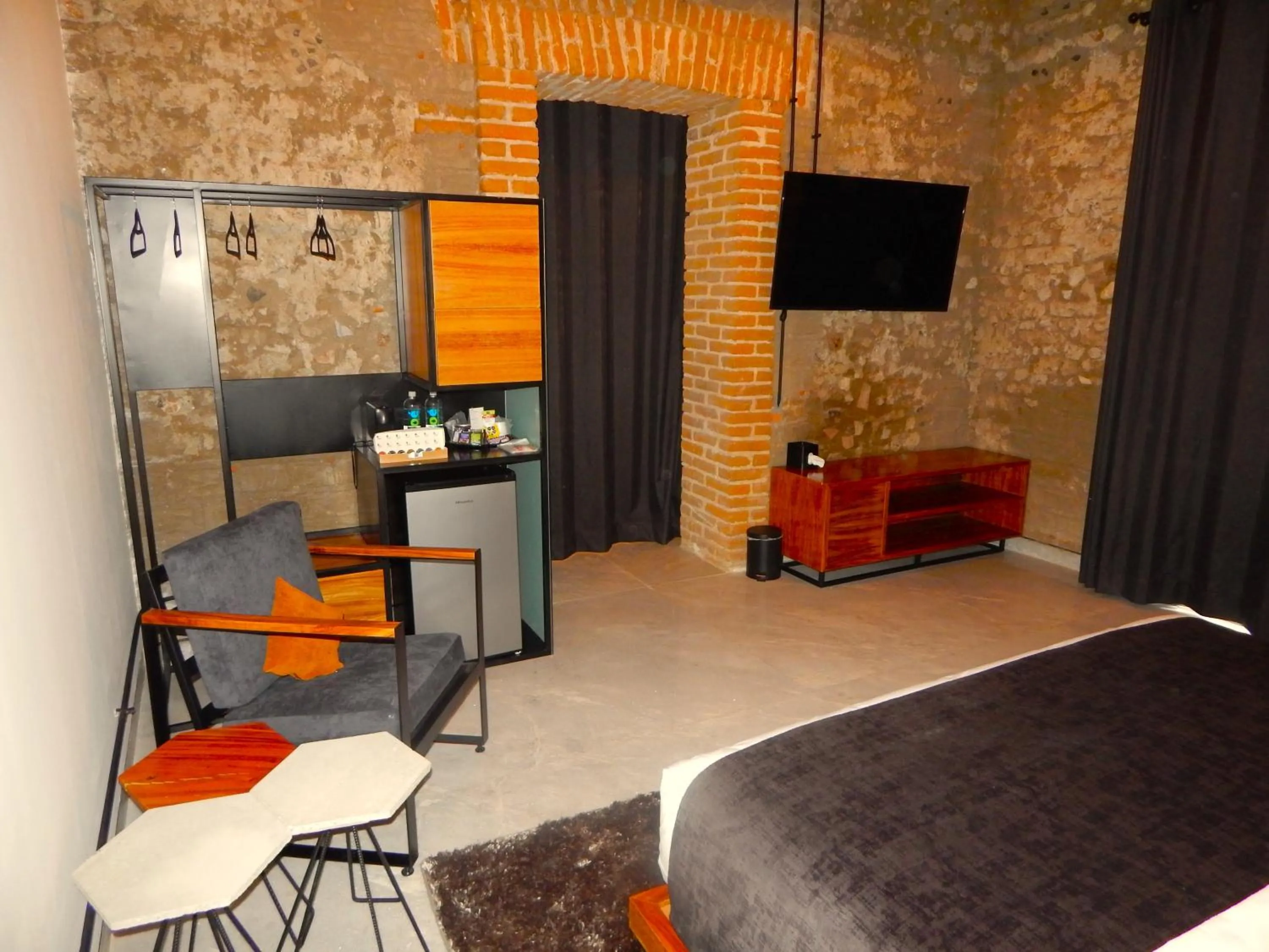 TV and multimedia, Bed in Hotel Tila